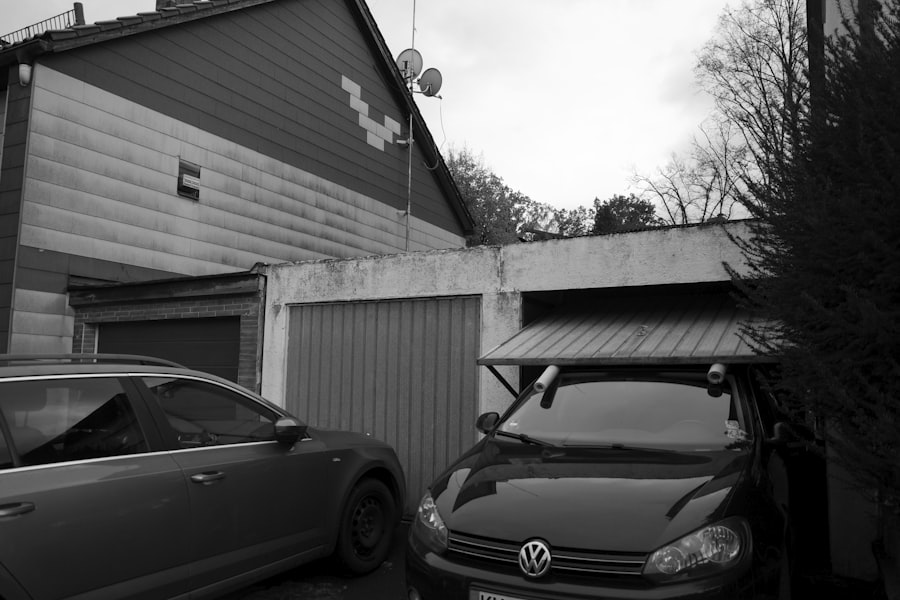 Residential garage door