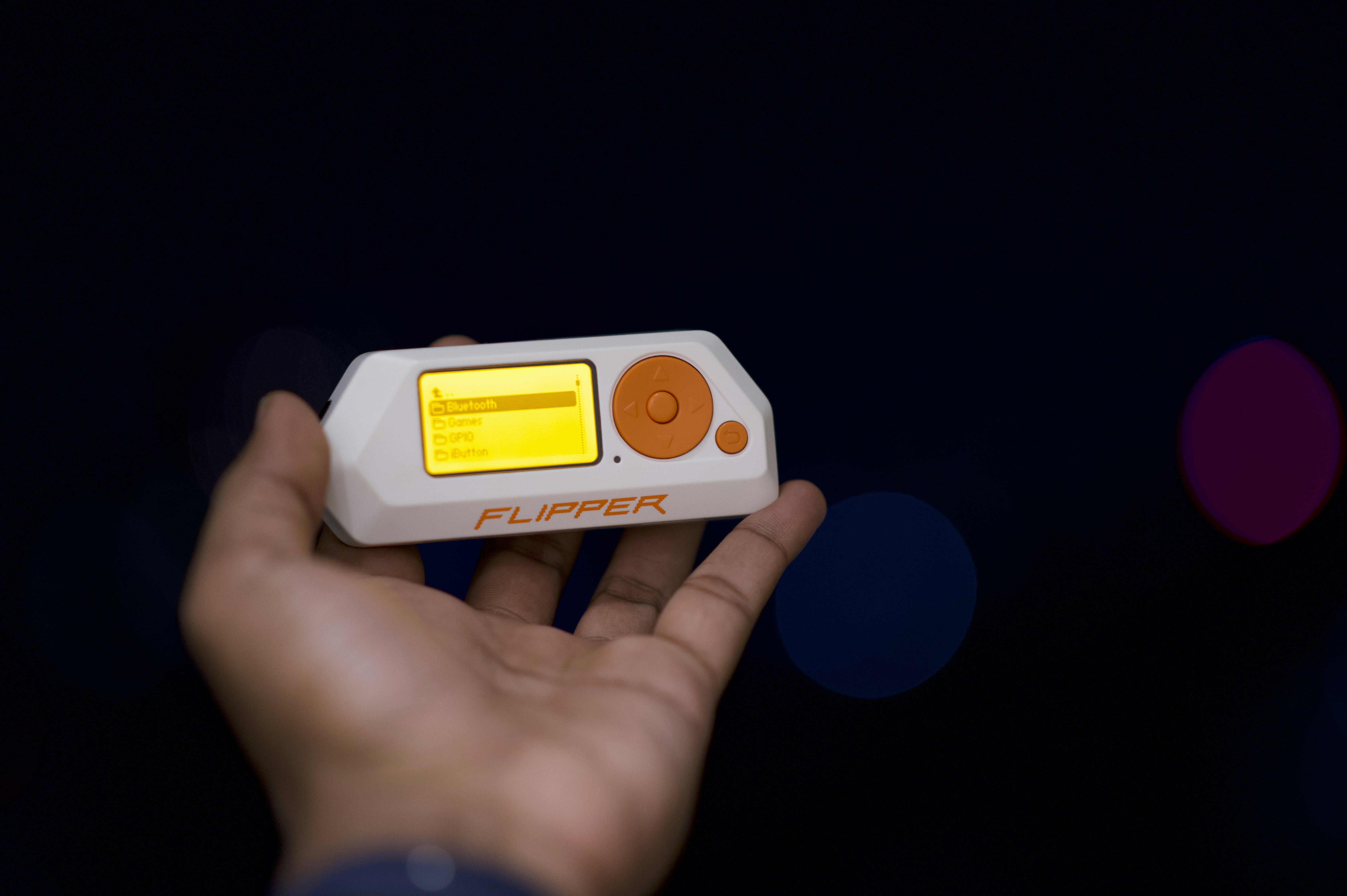 Photo 1761497715258 D144090c6d02?crop=entropy&cs=tinysrgb&fit=max&fm=jpg&ixid=M3w1MjQ0NjR8MHwxfHNlYXJjaHwxMnx8Y3liZXIlMjBzZWN1cml0eSUyMGluZm9ybWF0aW9ufGVufDB8MHx8fDE3NjI3MzkxNzN8MA&ixlib=rb 4.1