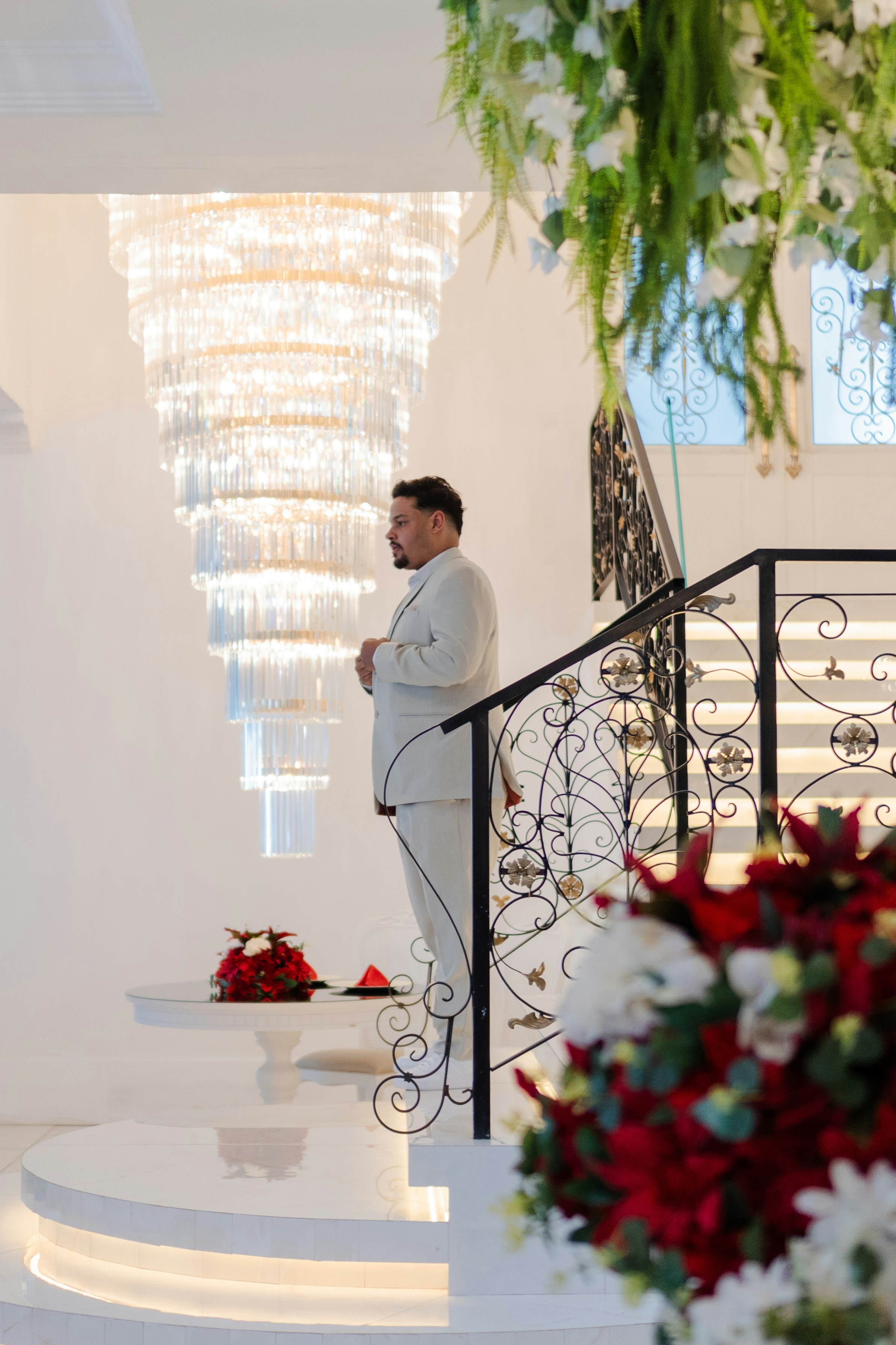 Elegant wedding venue interior, ilustrasi artikel Say 