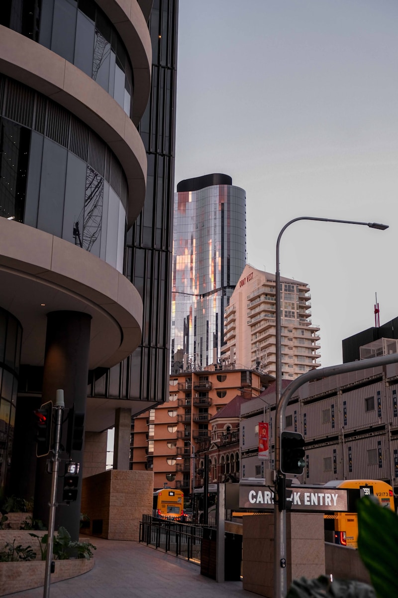What Is a Put and Call Option in Property? Seller's Guide for 2026