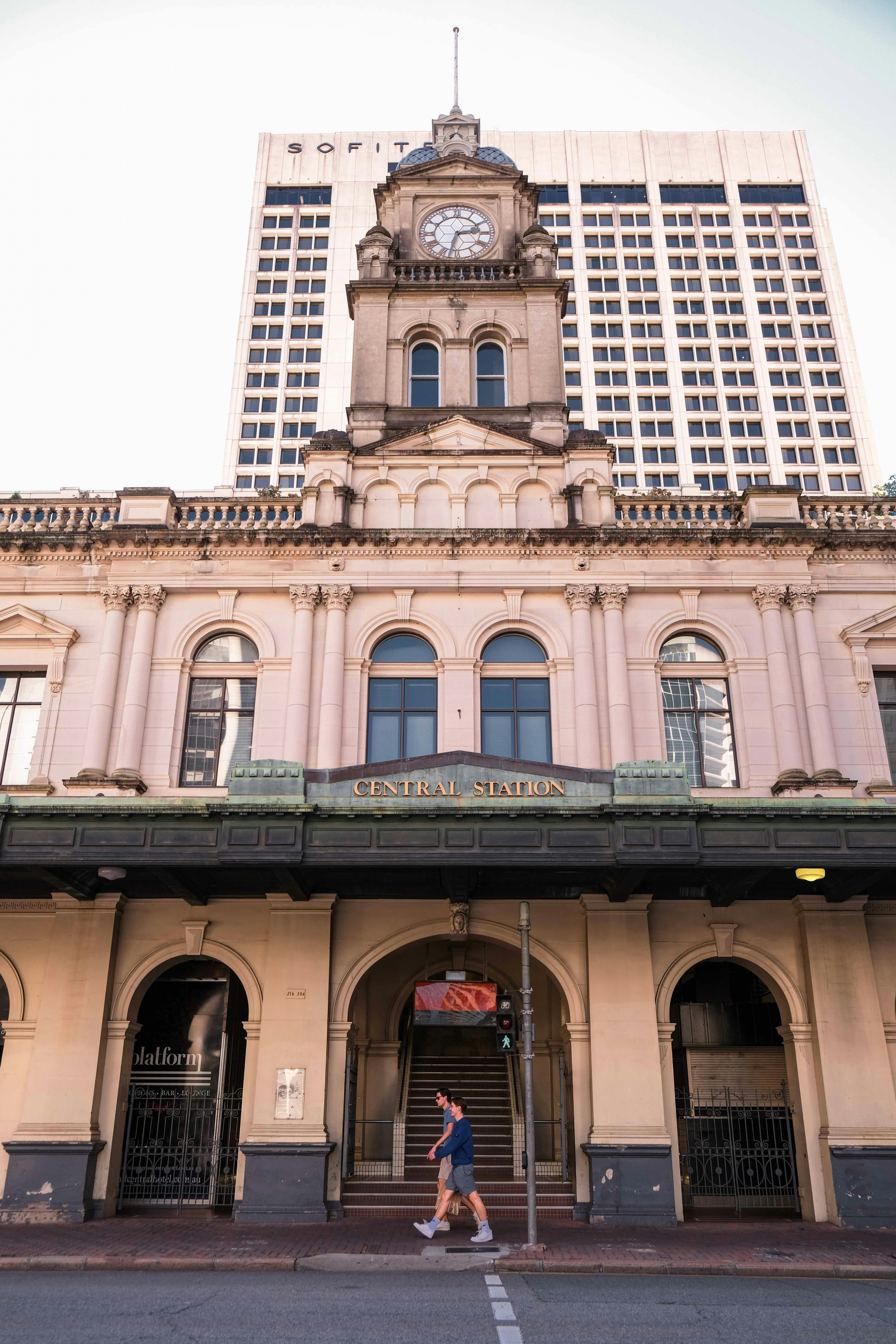 Street-Level Secrets — The Laneways, Escalators, and Elevated Walkways Hiding in Plain Sight