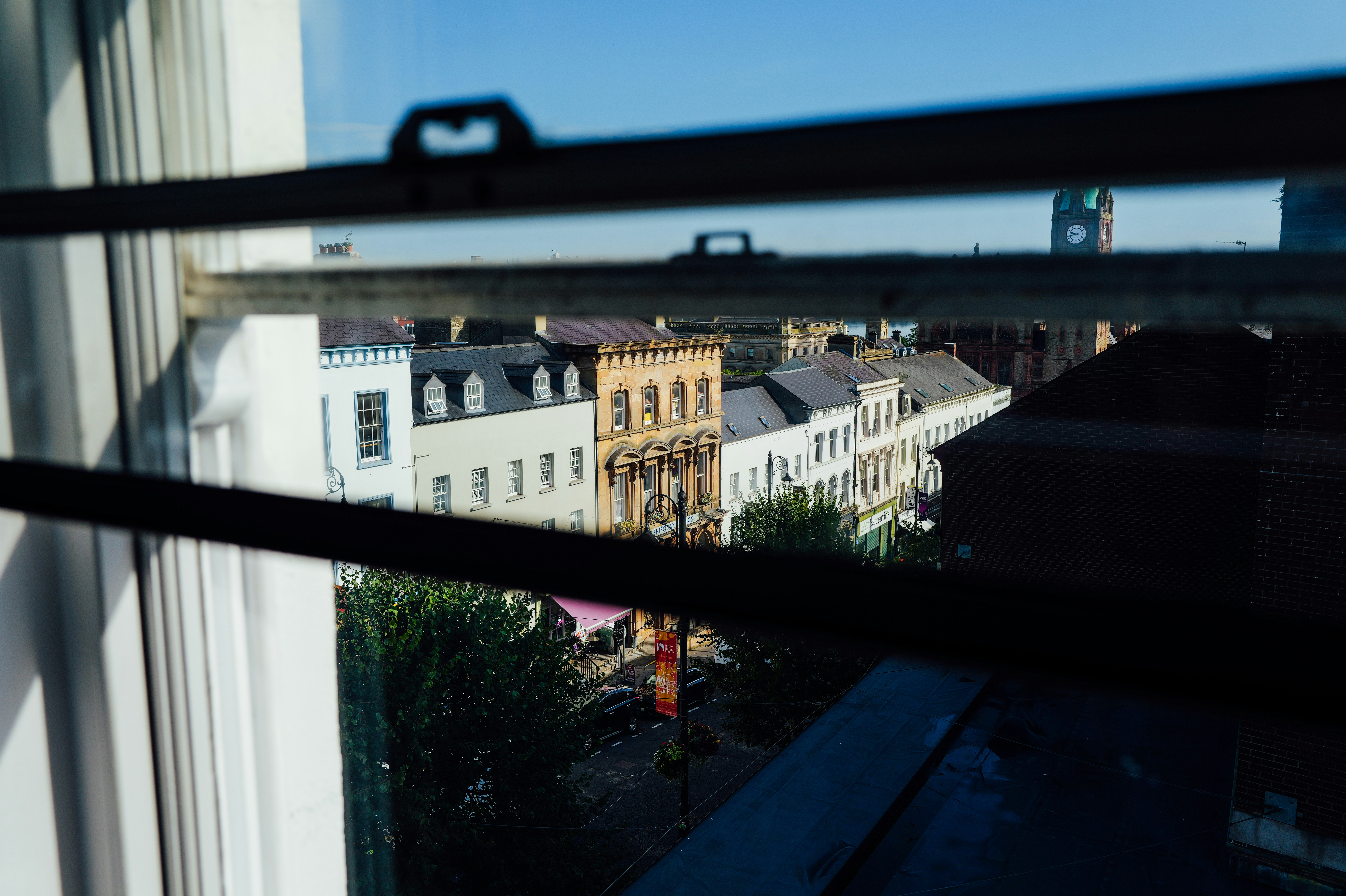 Photo by adrienolichon