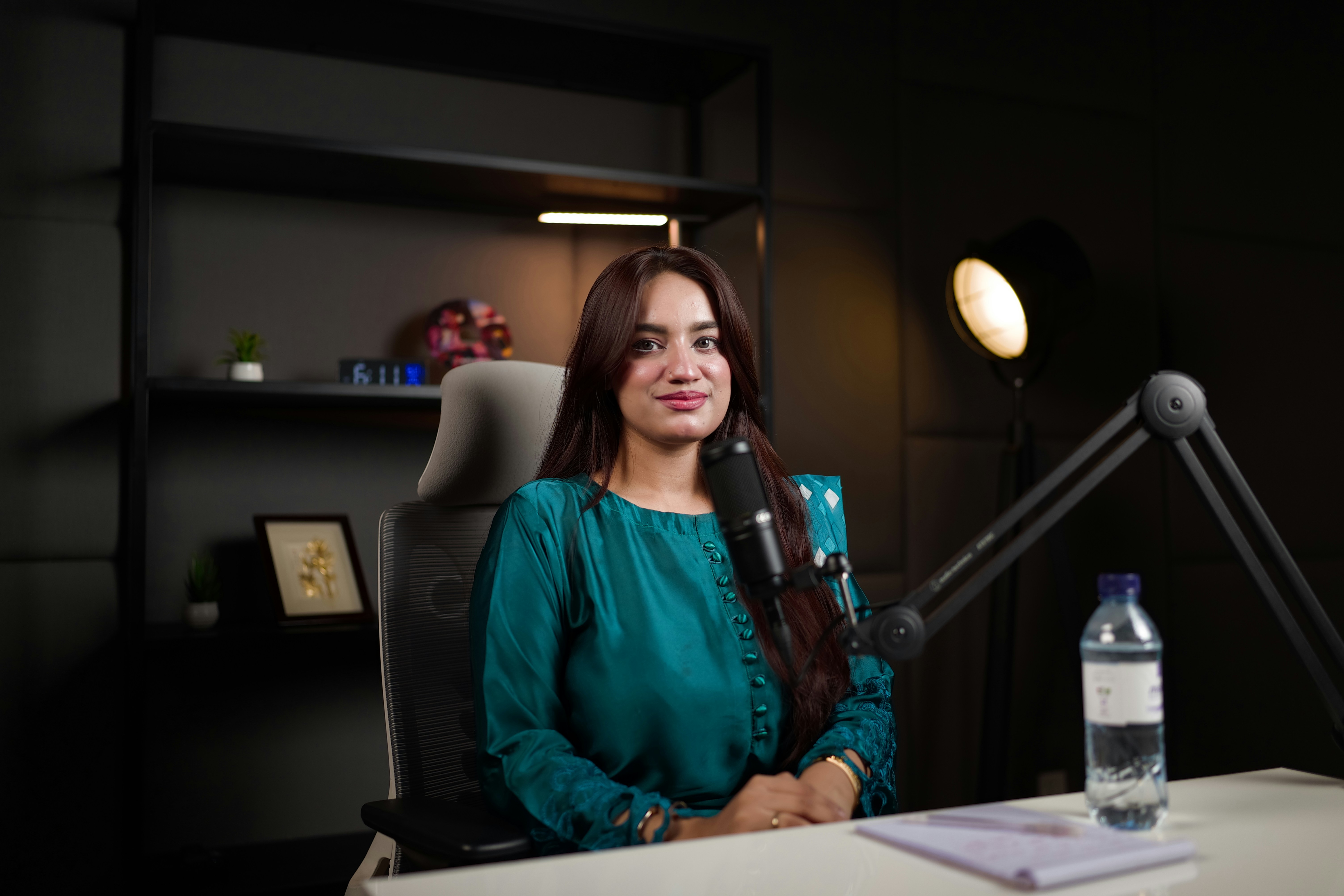 Delenzo Studio specializes in high-quality podcasting, event production, brand videography, and photography services. Their state-of-the-art facilities in Lahore provide advanced equipment and professional guidance tailored to individual needs.