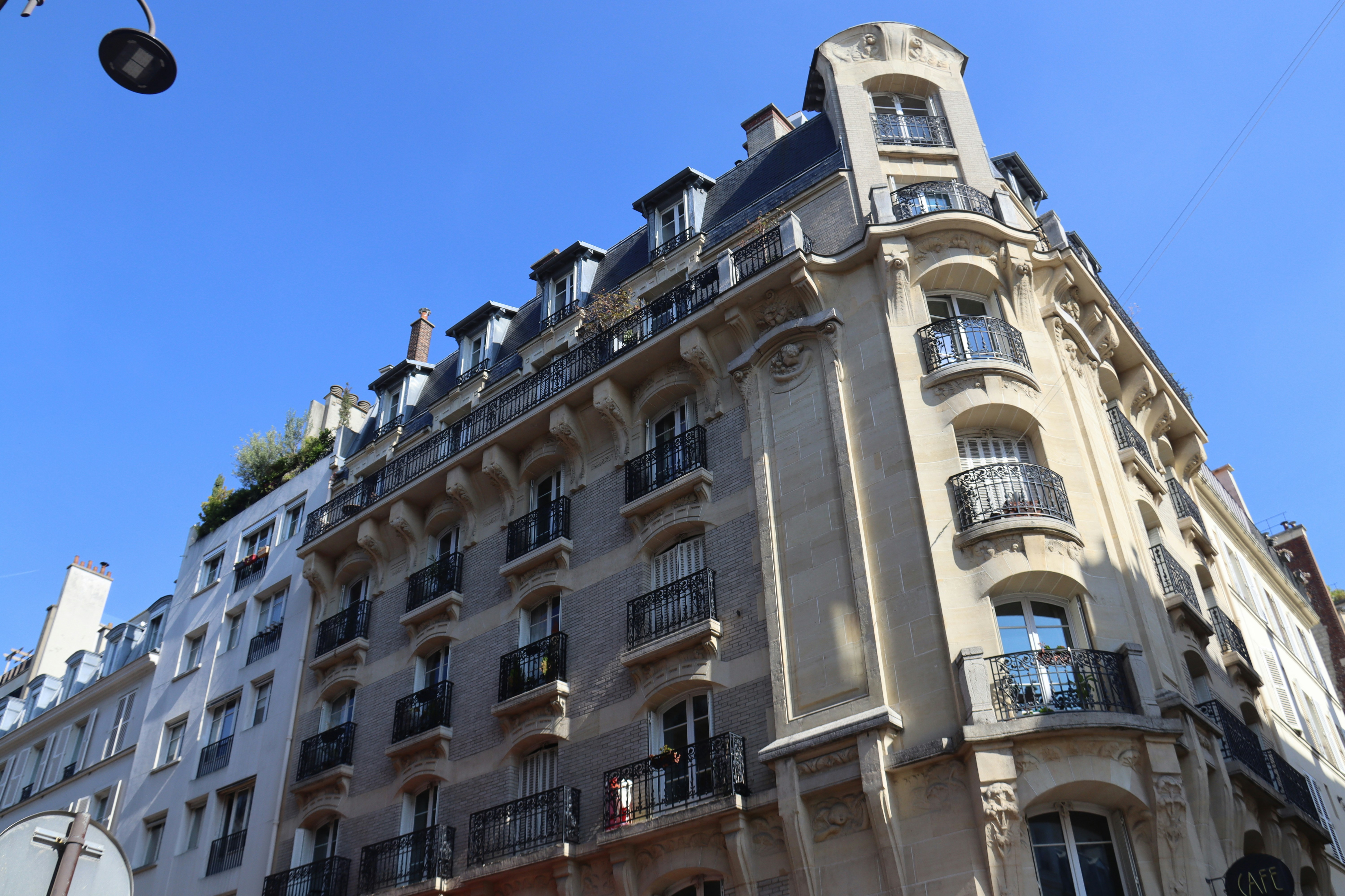 Photo by shalevcohen