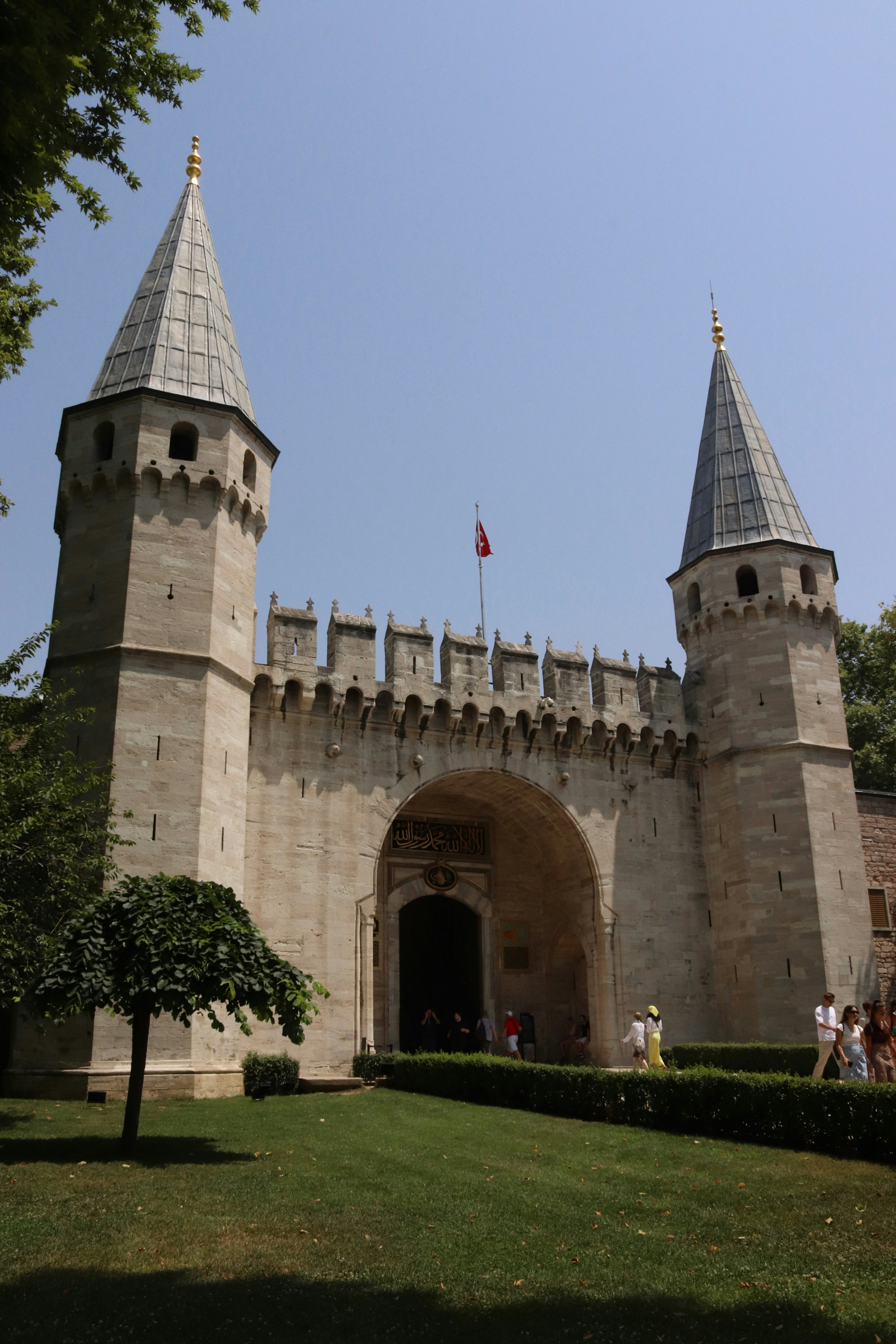 12 Turkey Tourist Attractions Around Topkapi Palace Explained