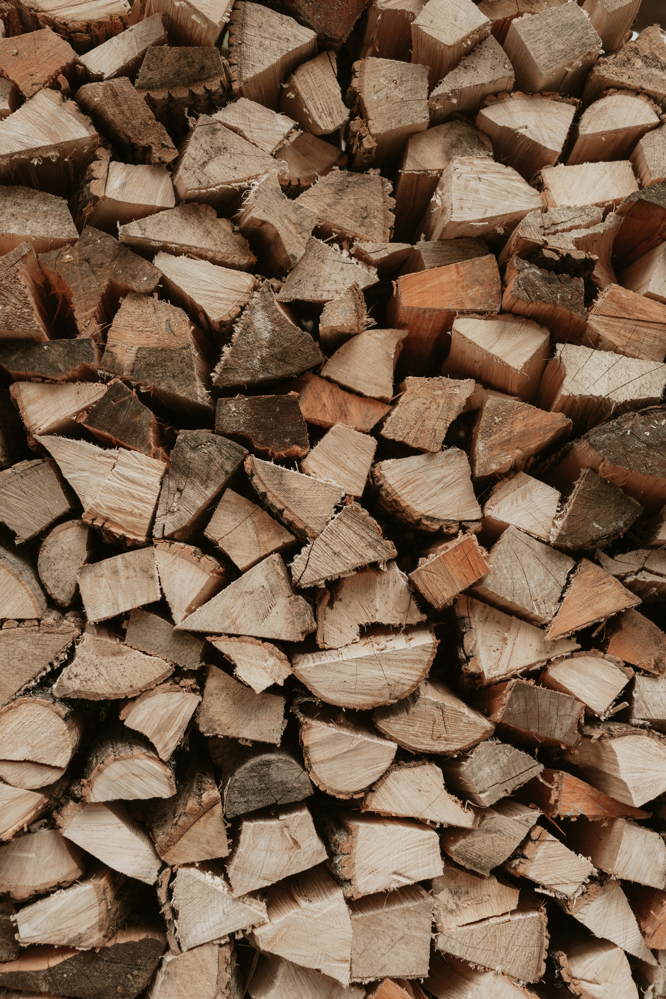 Seasoned Hardwood Logs