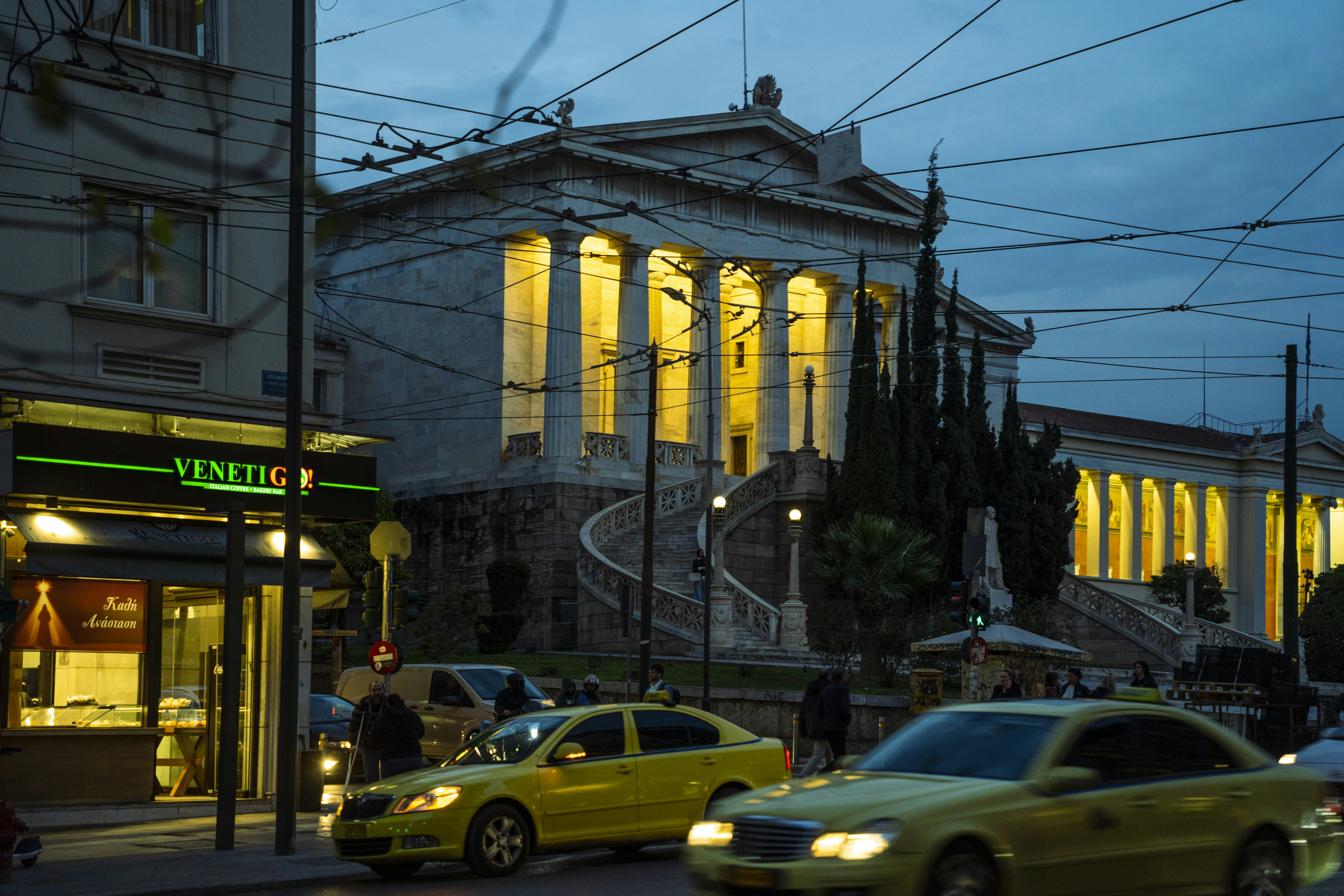 Banking in Georgia: Guide for Expats & Internationals