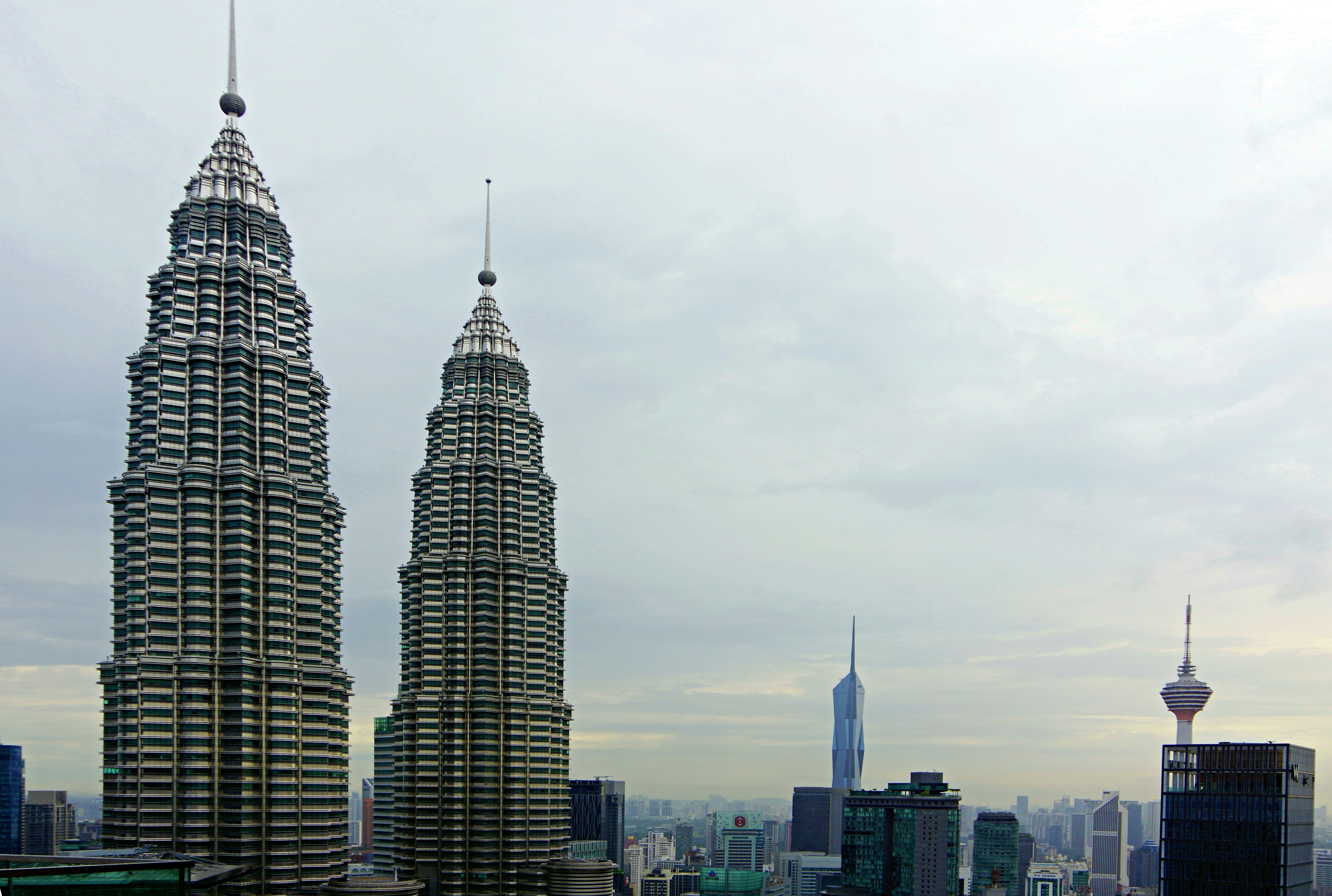 Stay online in the Malaysia with a prepaid eSIM from eSIMlii. Instant activation, no roaming charges, and reliable coverage.