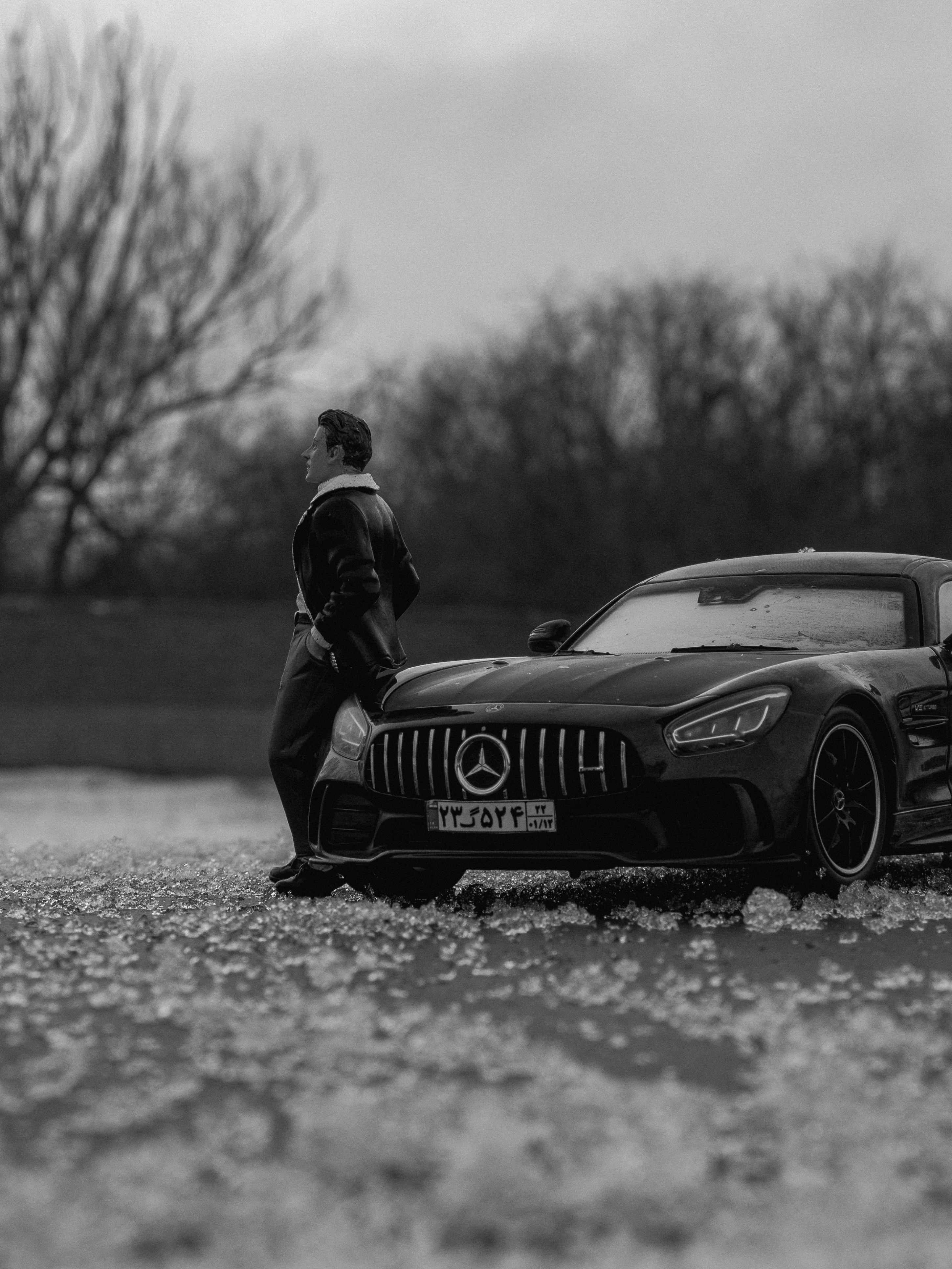 photo-1761728888041-6908fd60bee3?ixid=M3wxMjA3fDB8MXxzZWFyY2h8MTJ8fG1lcmNlZGVzJTIwYmVueiUyMHNwcmludGVyJTIwcGFzc2VuZ2VyJTIwdmFufGVufDB8fHx8MTc2MjU4NzgzOHww\u0026ixlib=rb-4.1.0