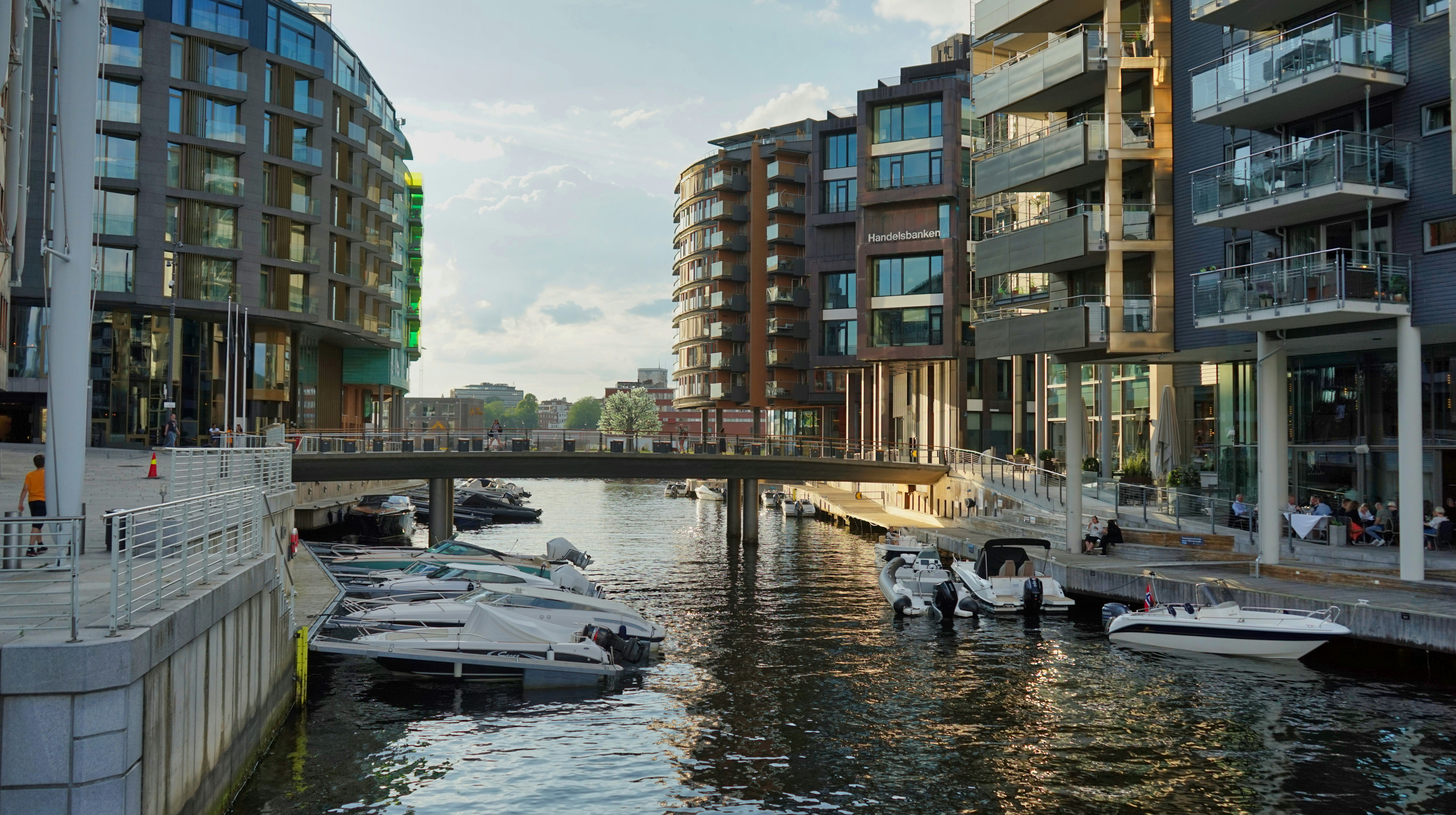 Photo by gunnarridder