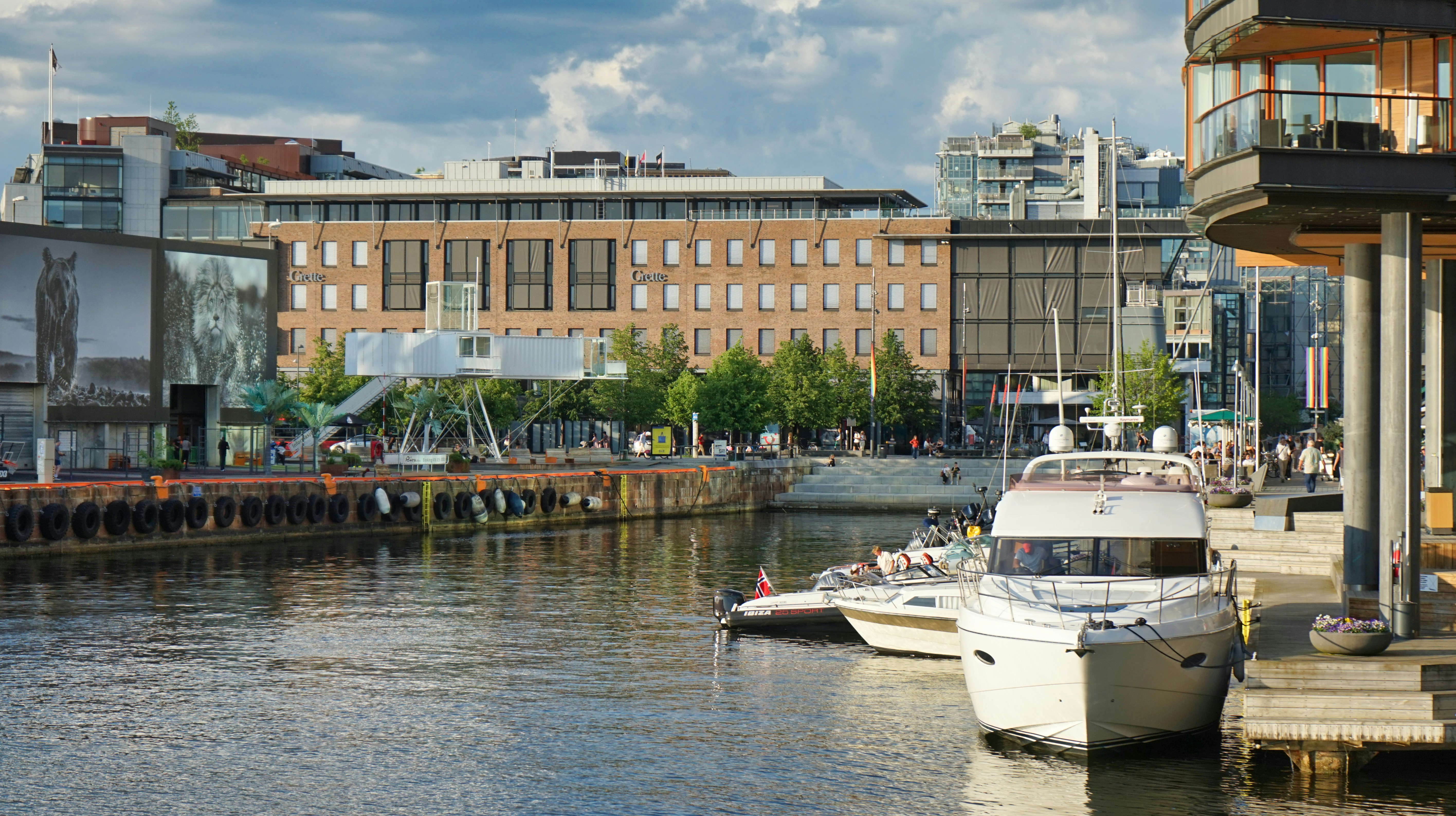 Photo by gunnarridder