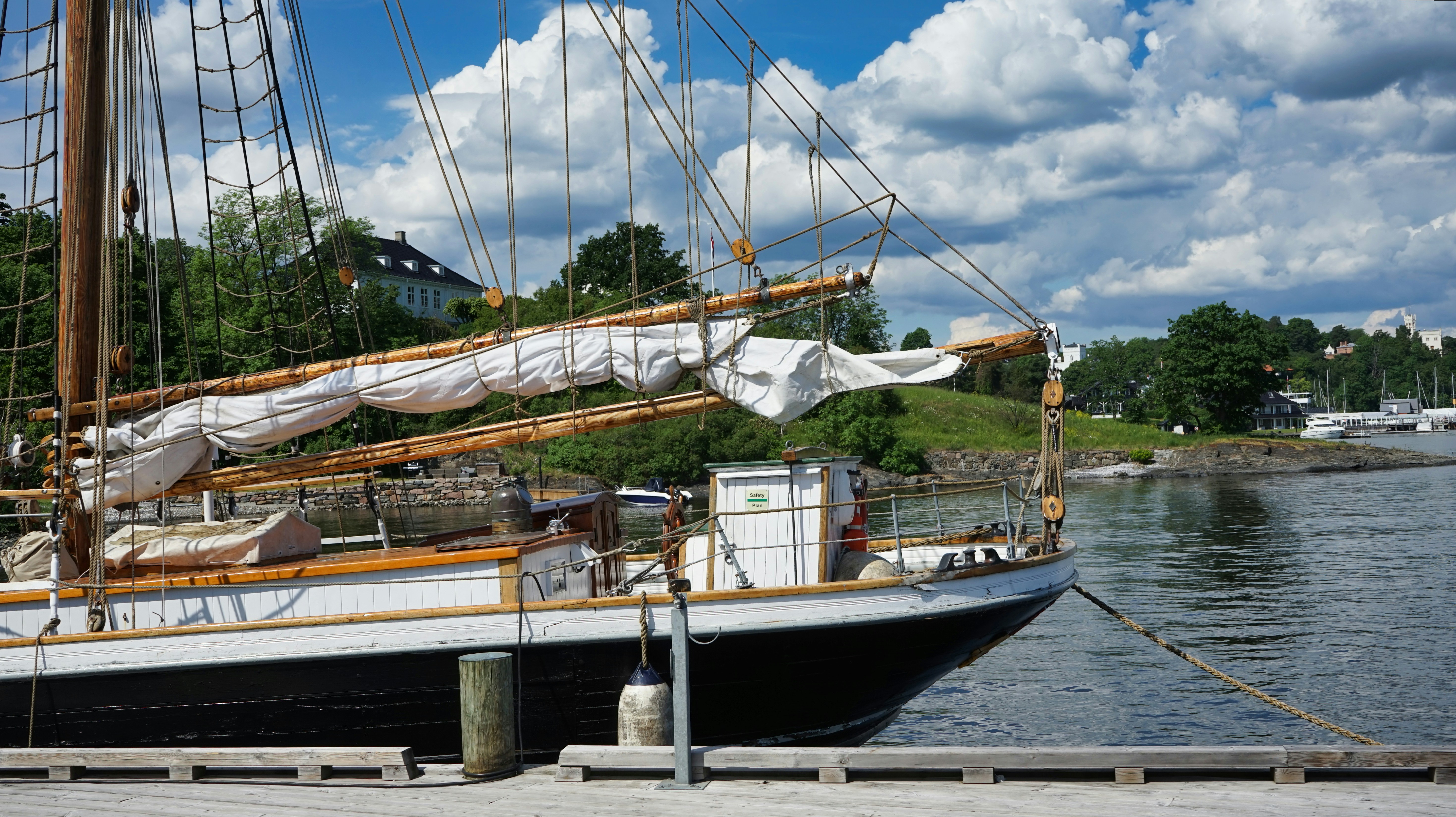 Photo by gunnarridder