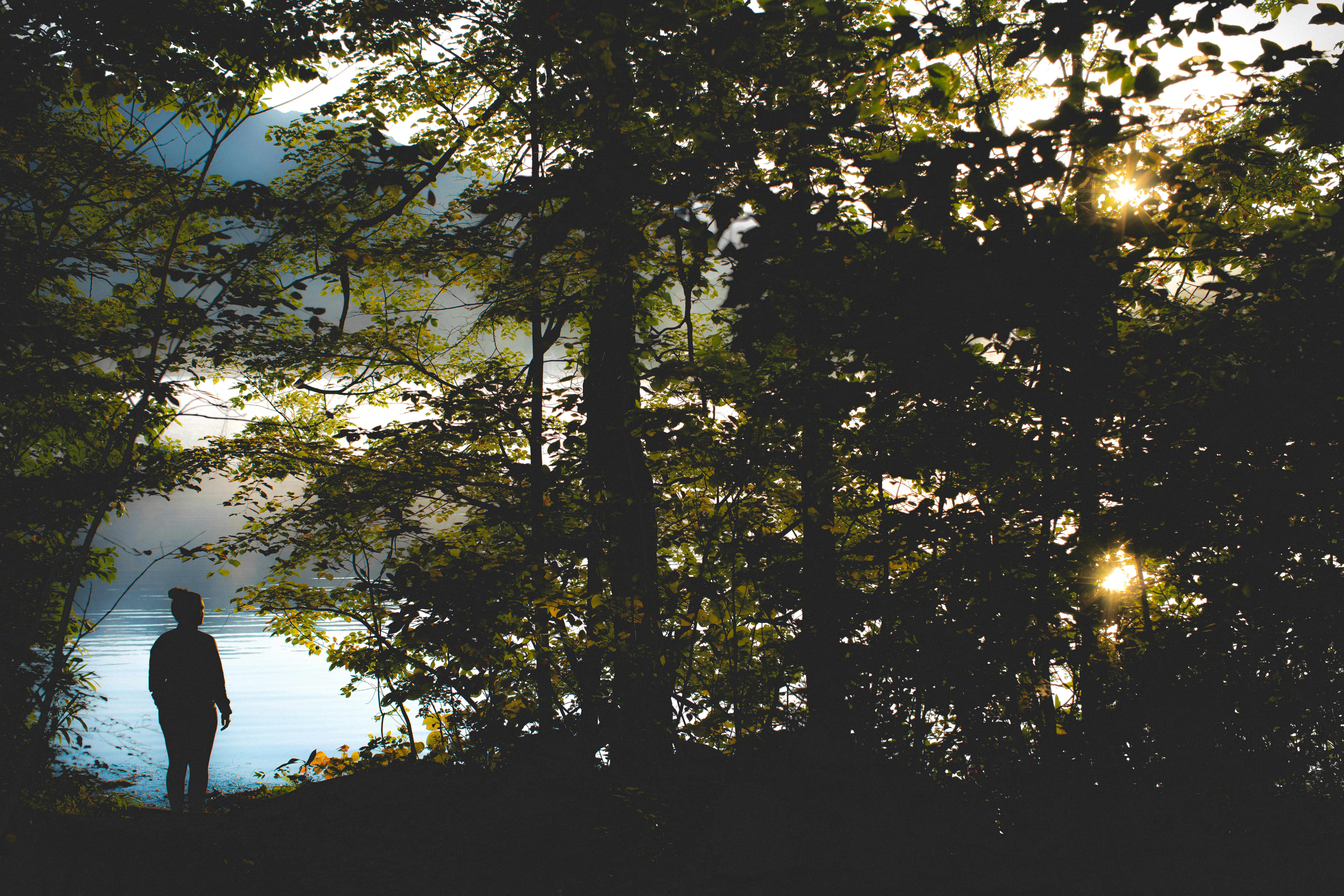 Photo by worldsbetweenlines