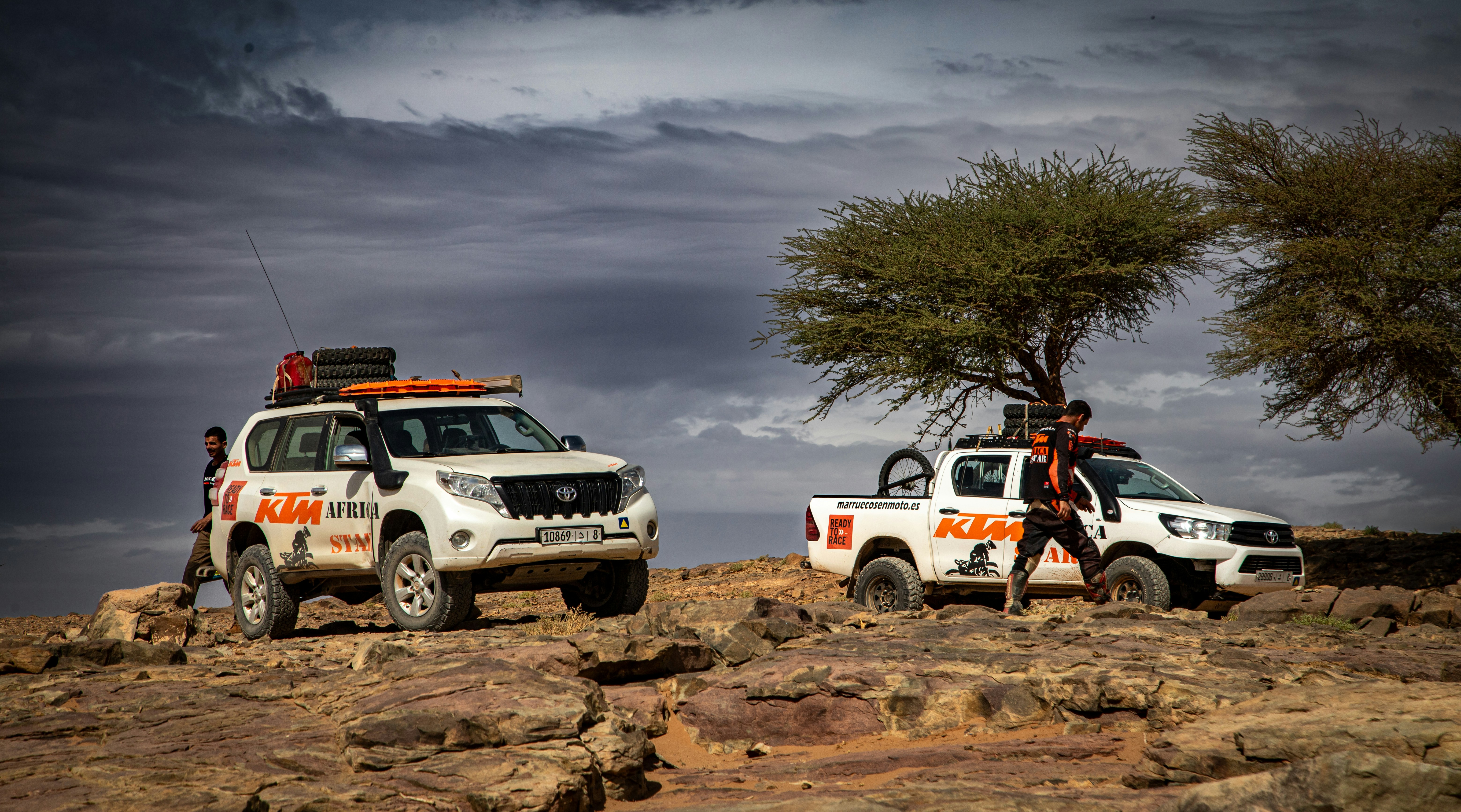 Desert Expedition & Sandboarding