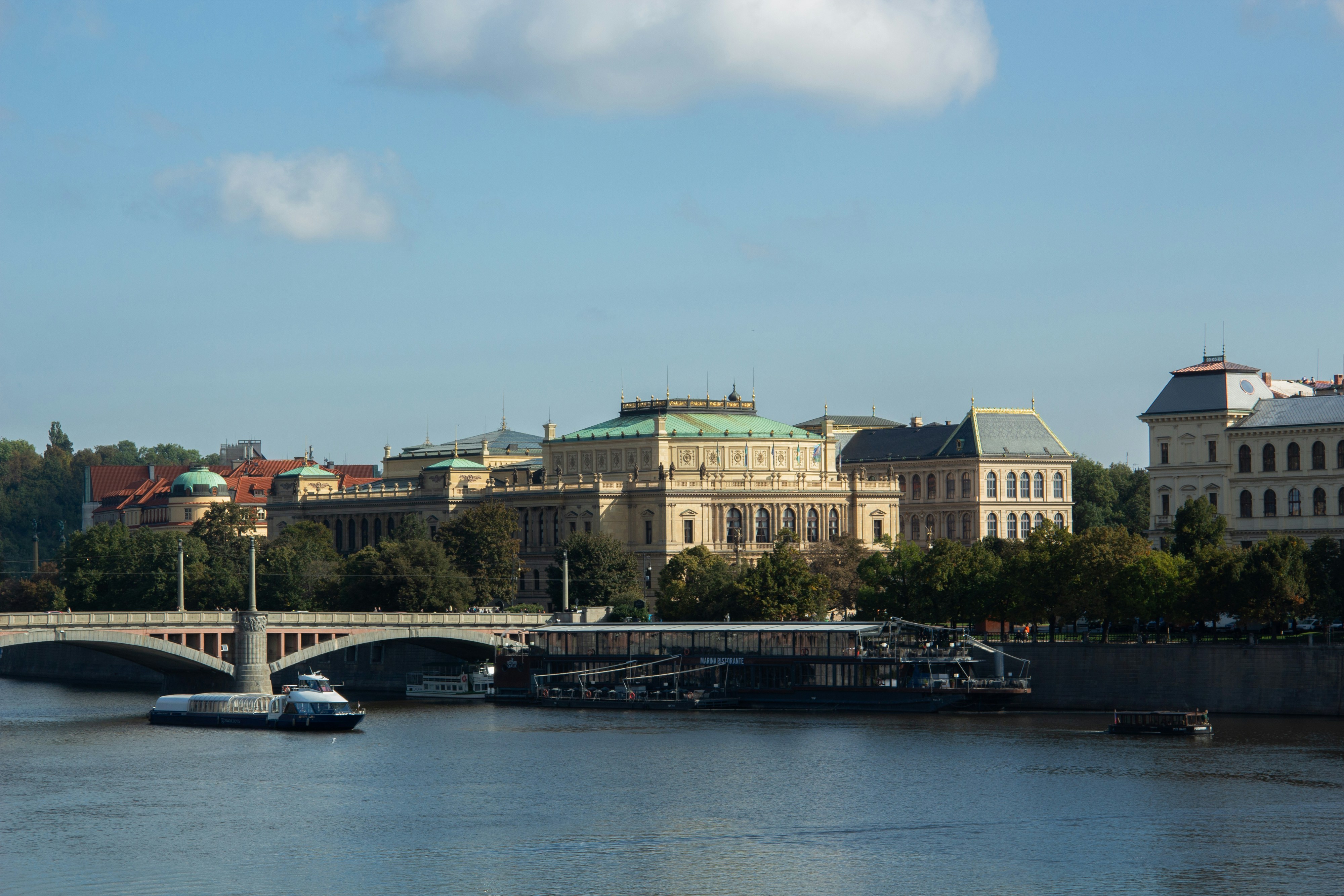 Photo by emirkutluay