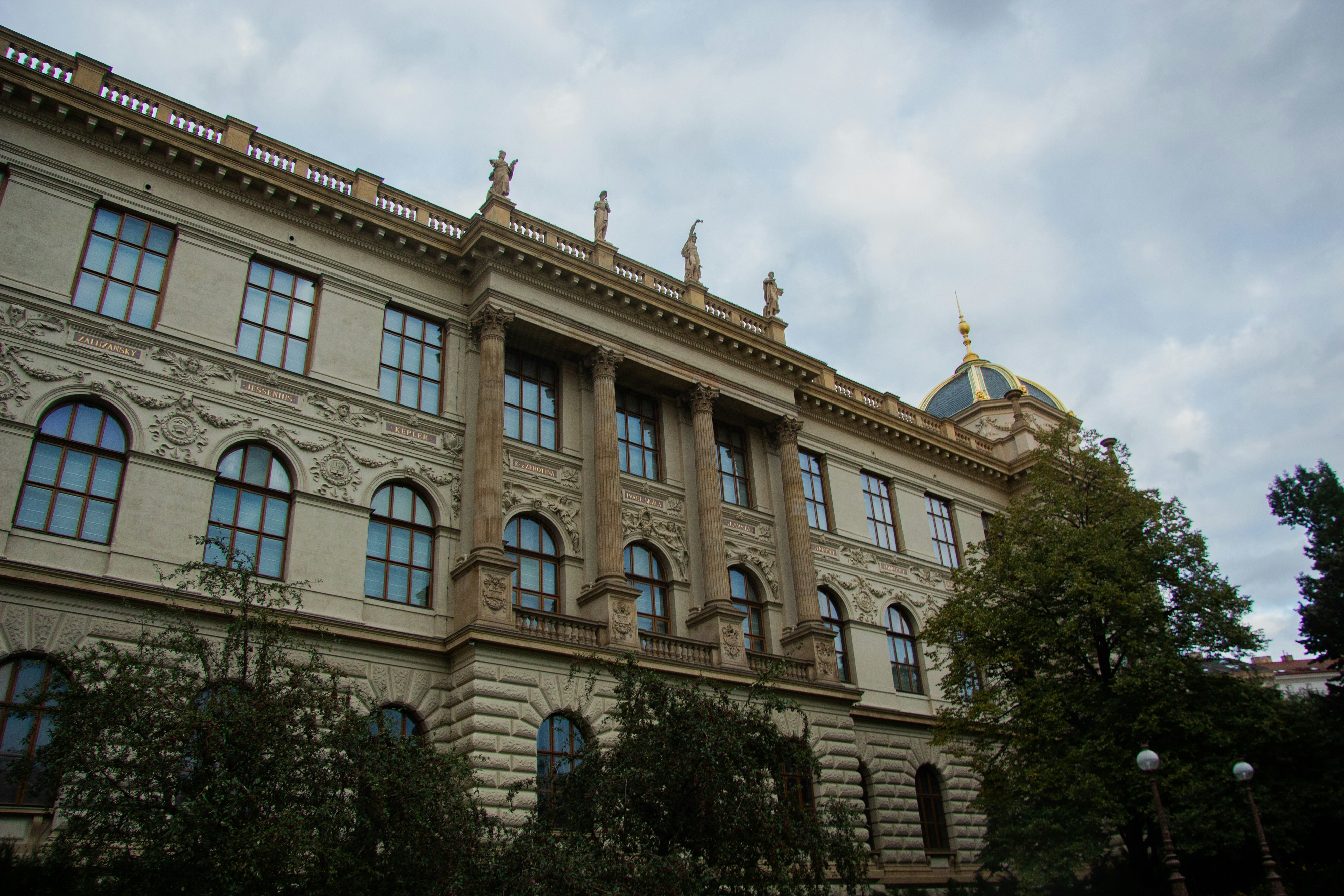 Photo by emirkutluay