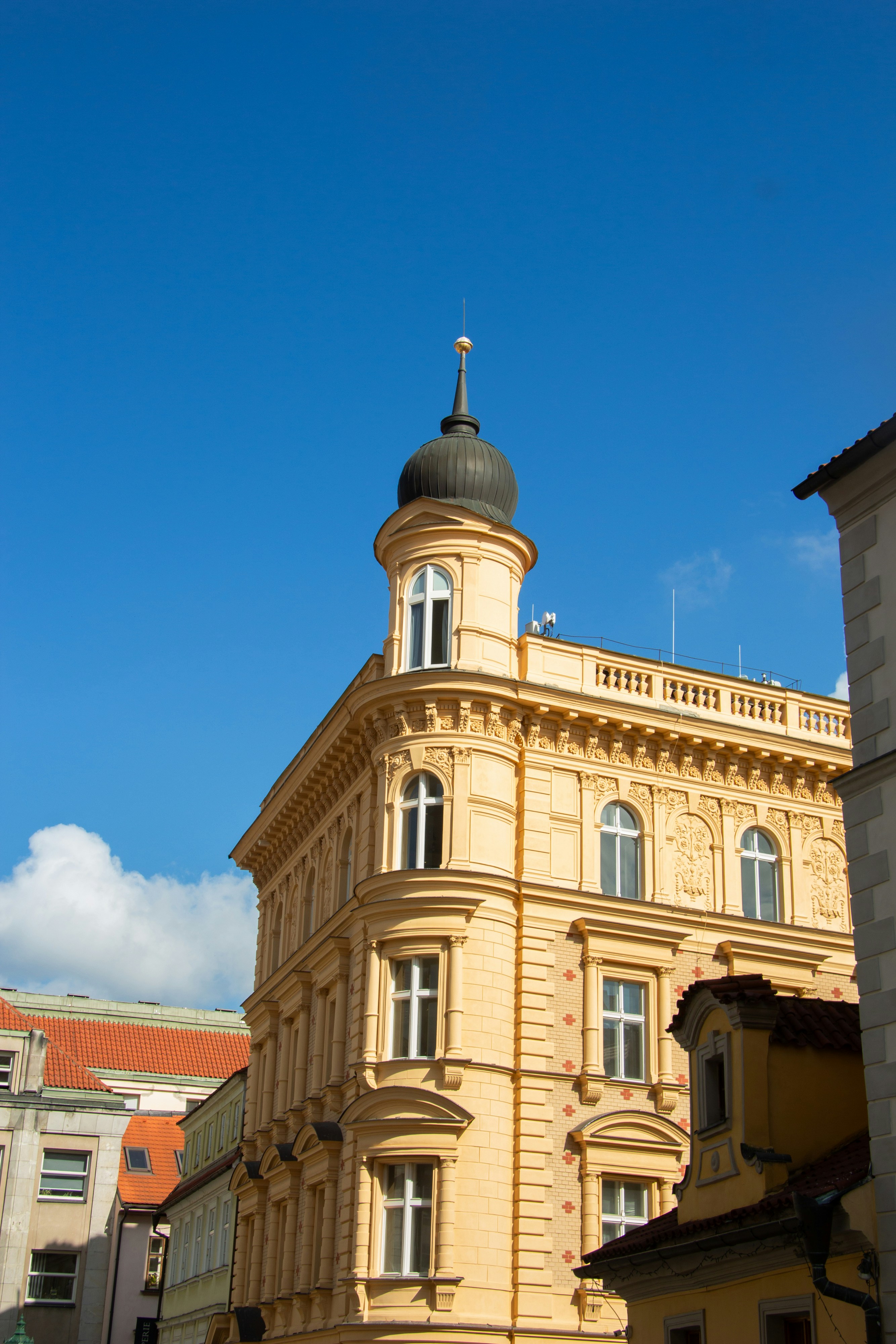 Photo by emirkutluay