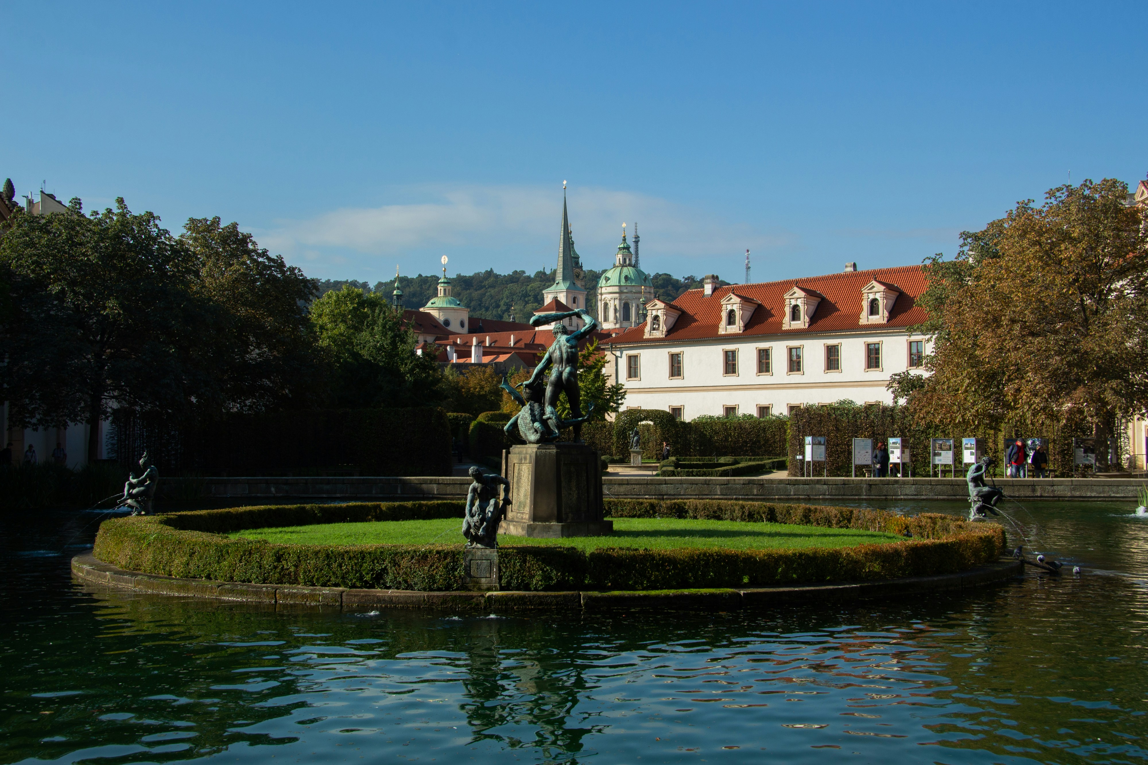 Photo by emirkutluay