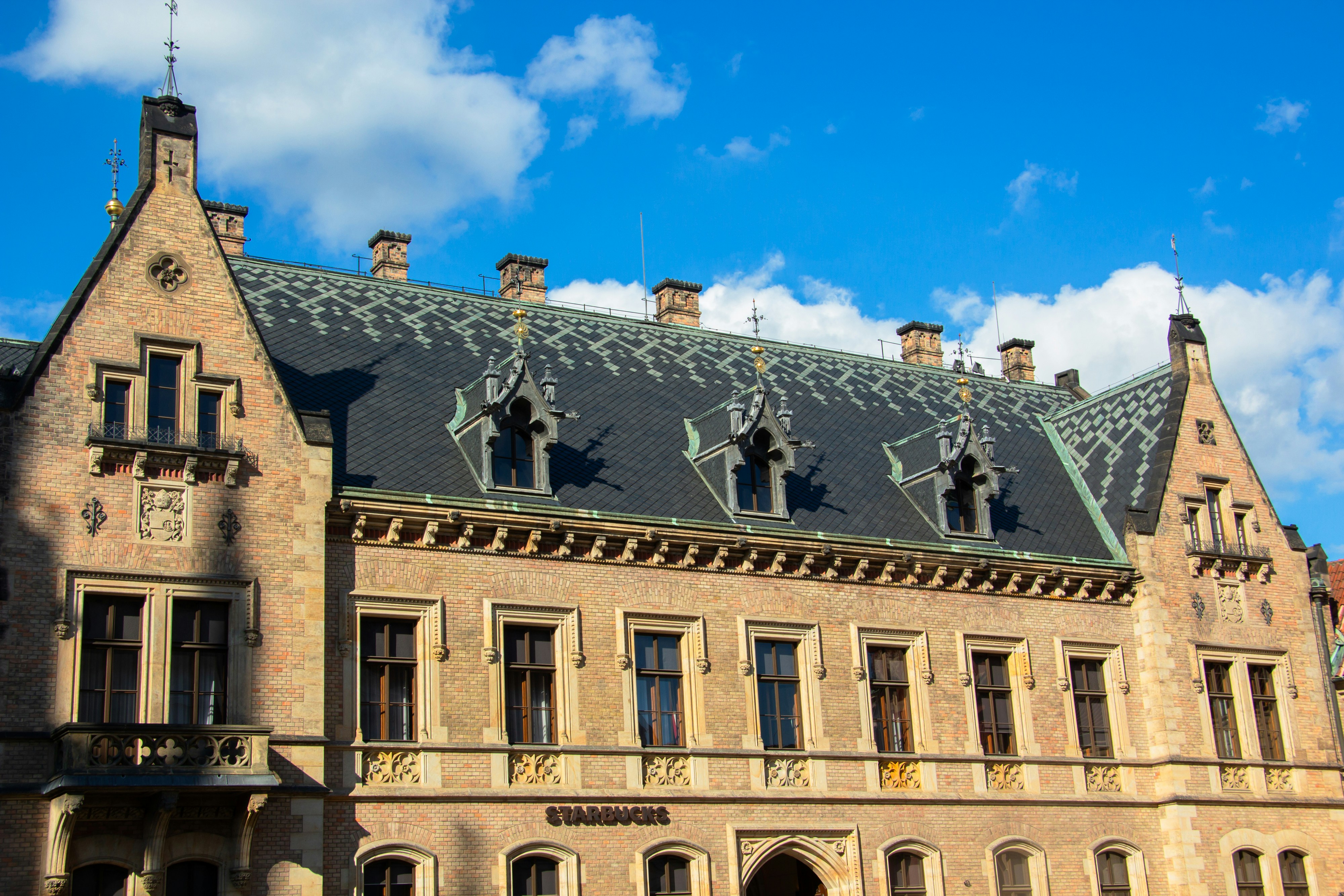 Photo by emirkutluay