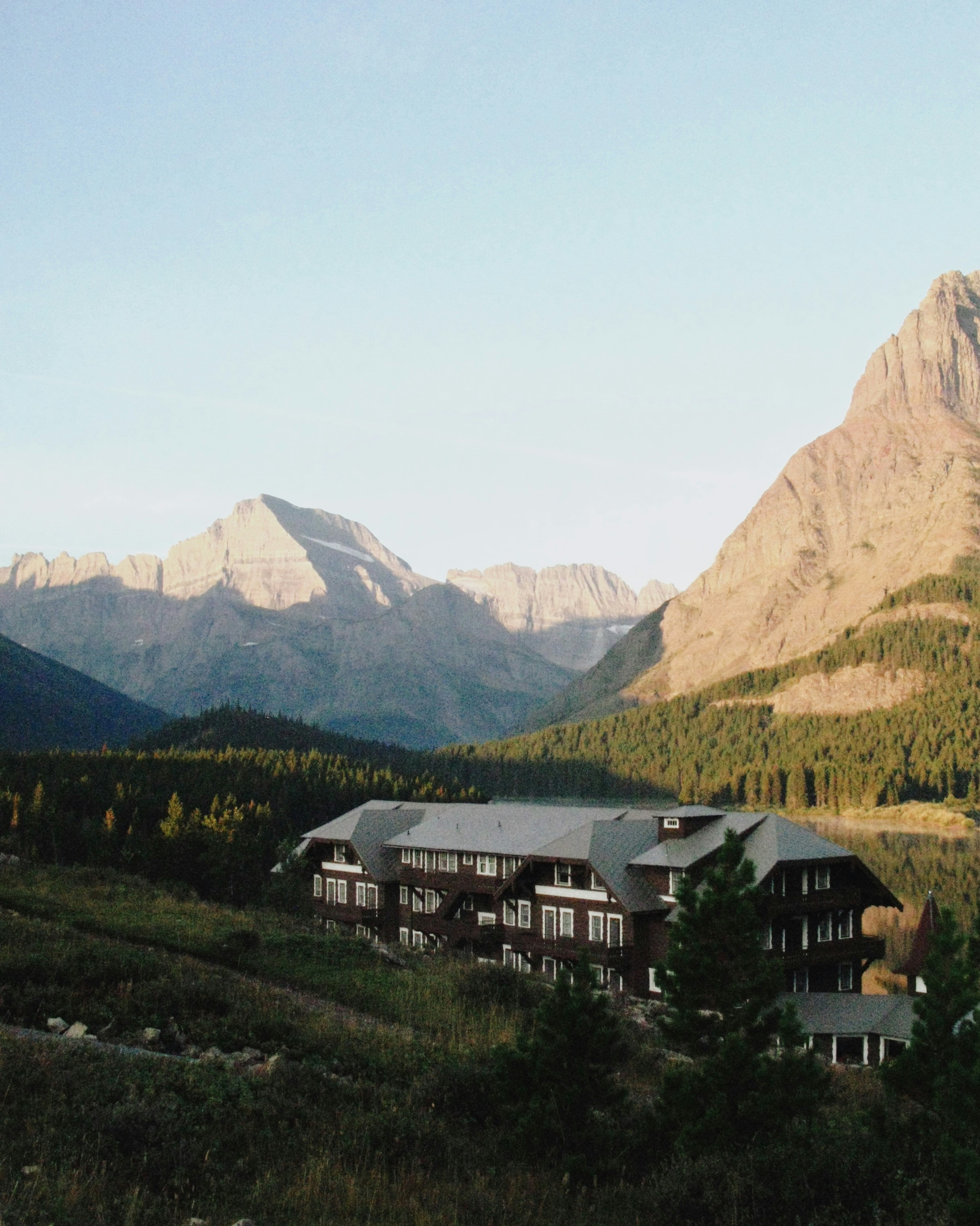 5 Adventure Hotels Planning Tips for Beginners