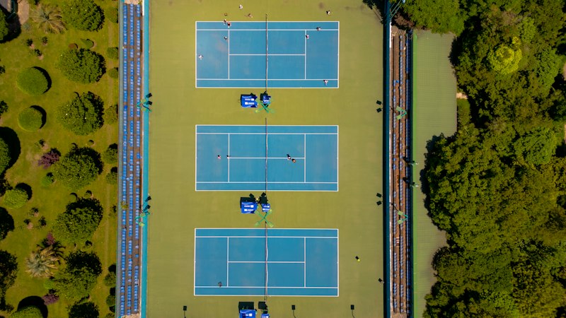 Tennis