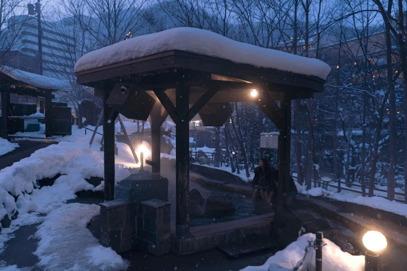 Onsen Water Types in Japan: Sulfur, Alkaline, Acidic & More Explained