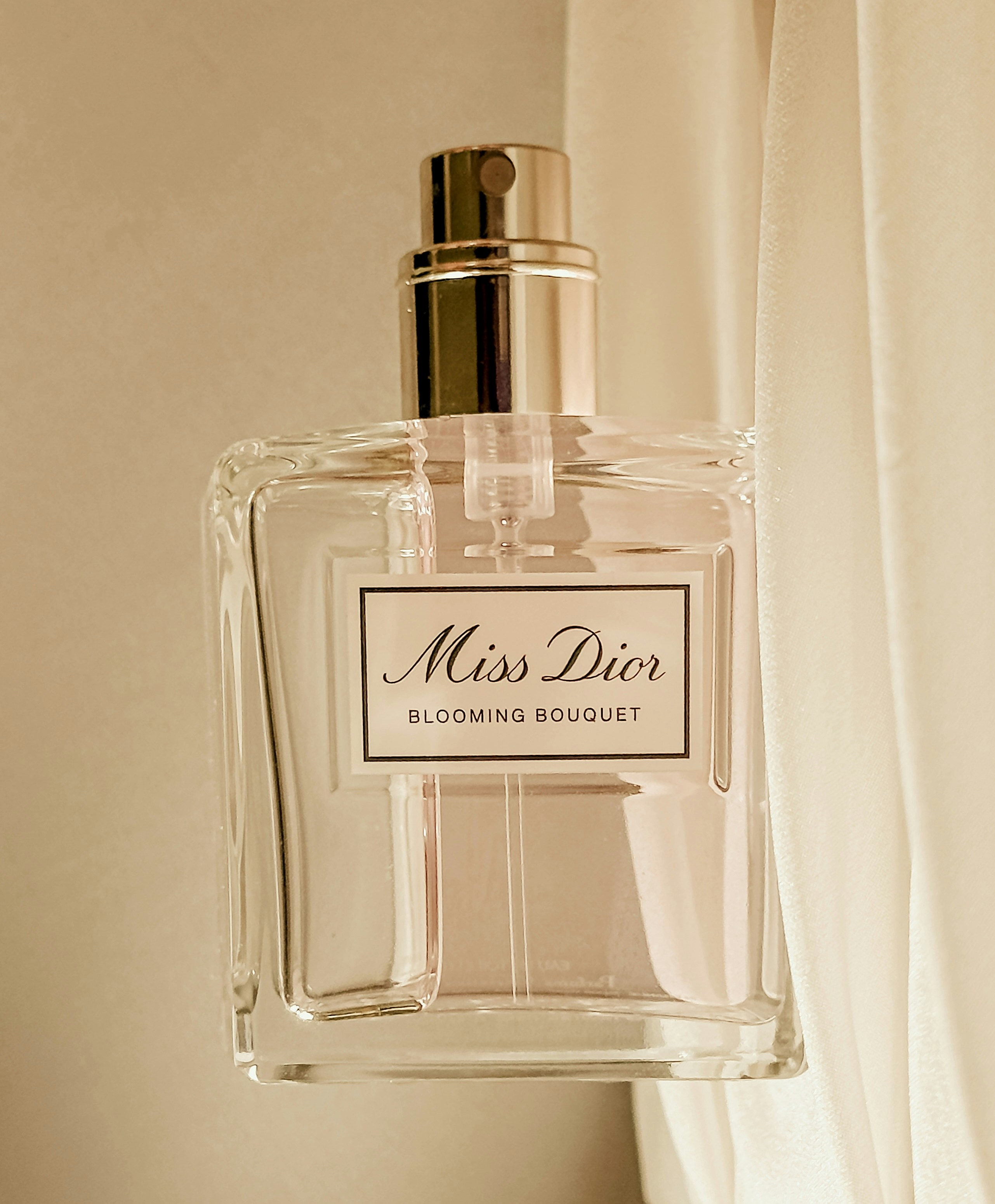 Жіноча парфумерія купити в Україні