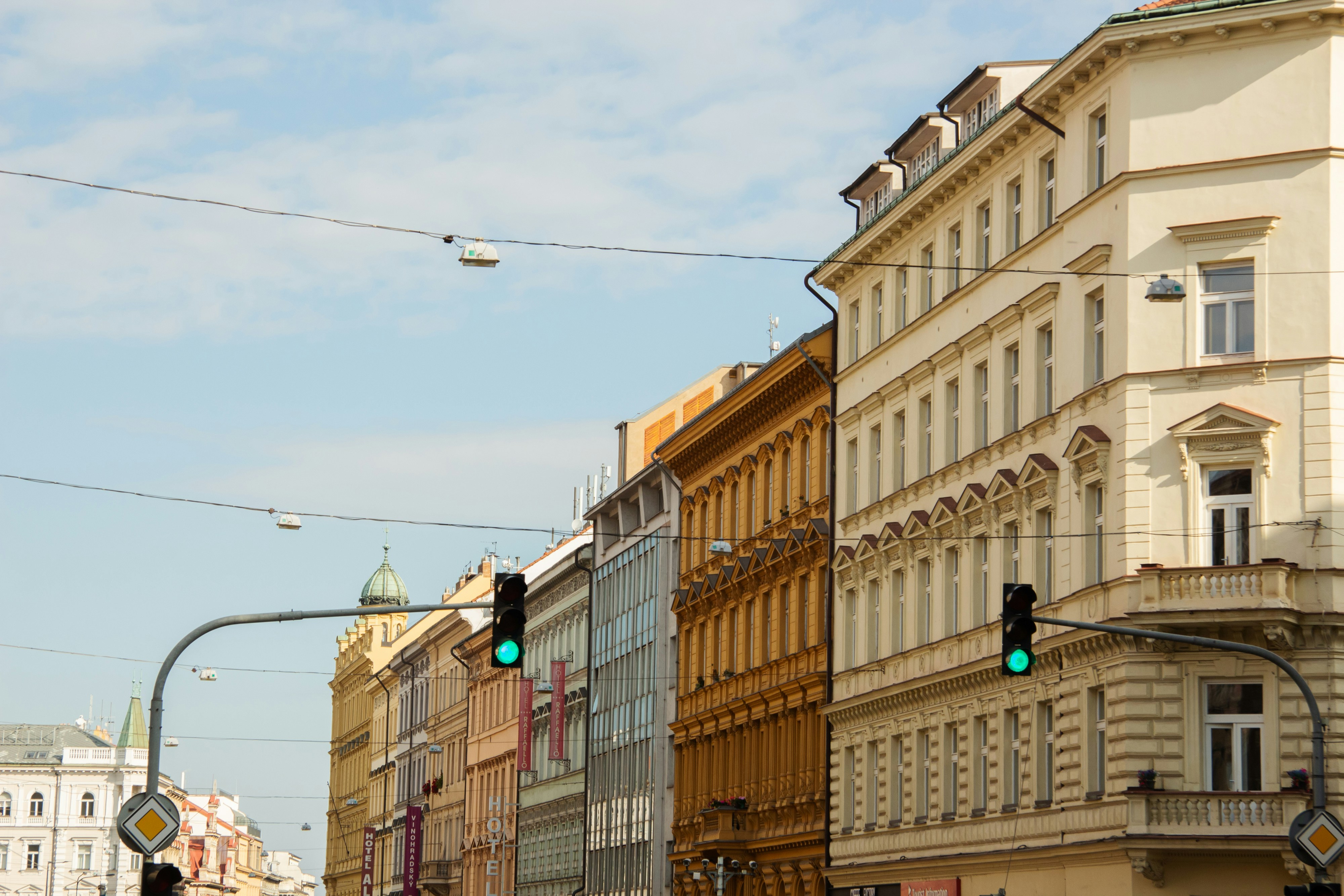 Photo by emirkutluay