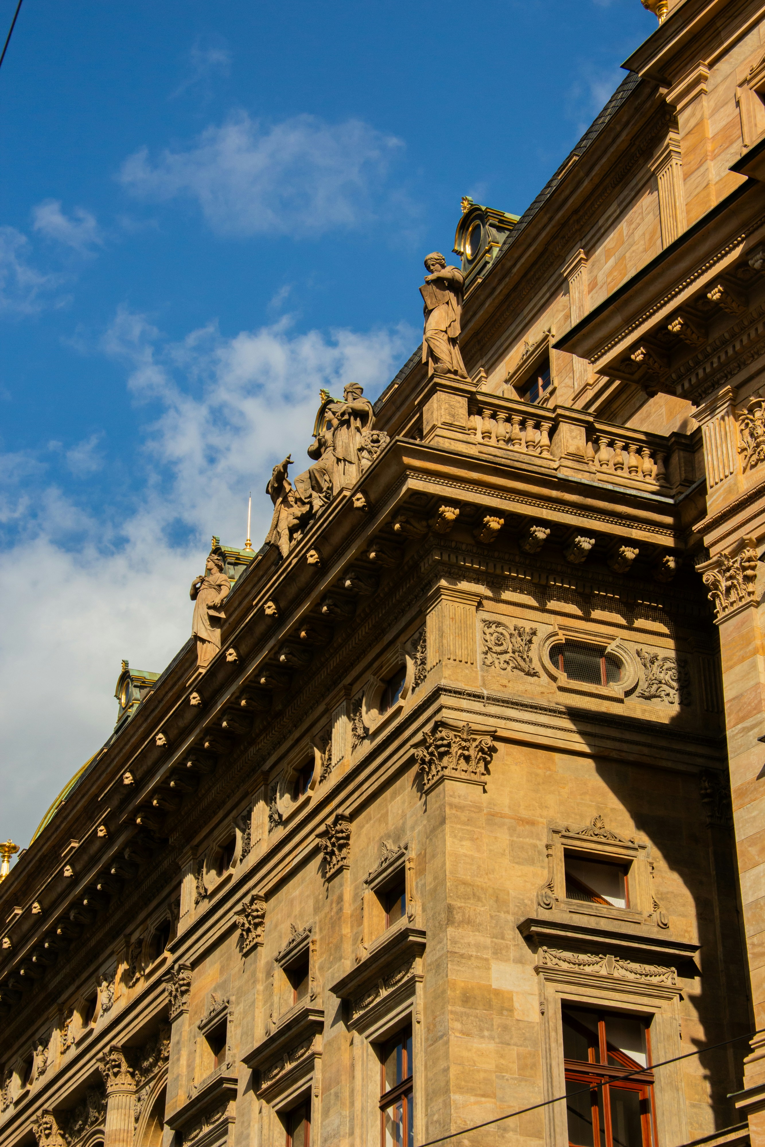 Photo by emirkutluay