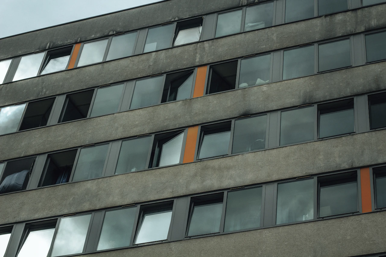 1031 Exchange vs. Selling: Is Deferral Worth It?