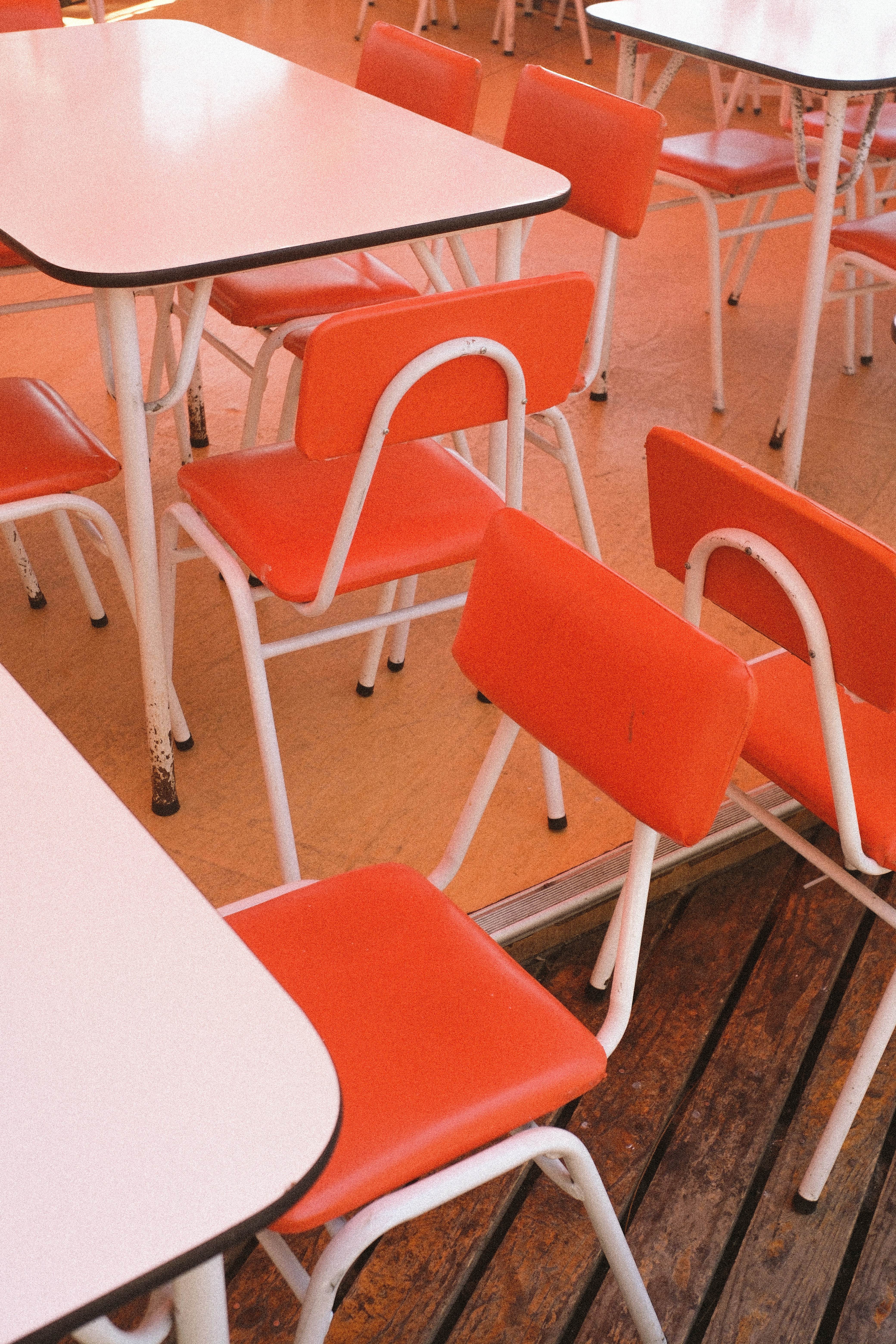 mid century modern patio, wallpaper, Mid-Century Modern Outdoor Patio: Design Ideas 2