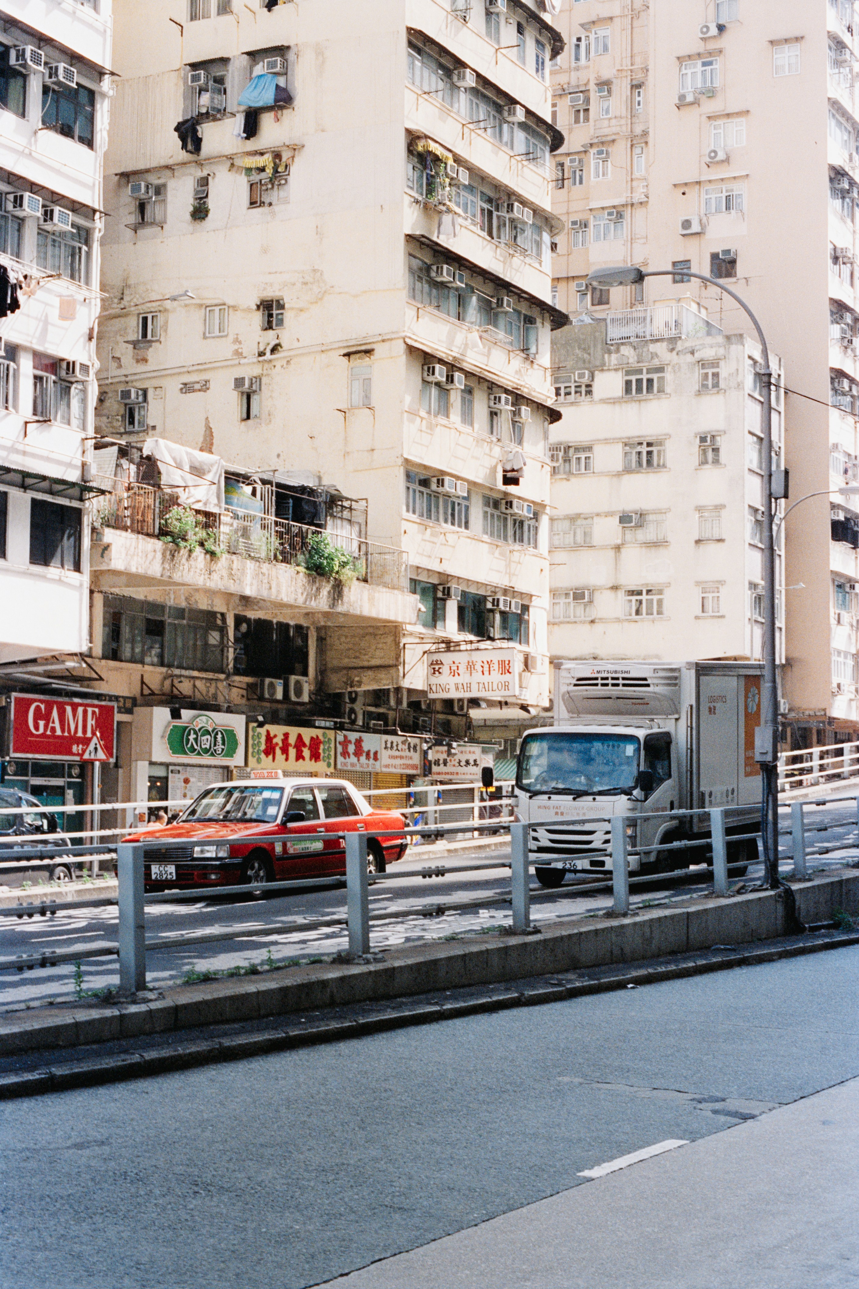 Photo by zhenyao_photo