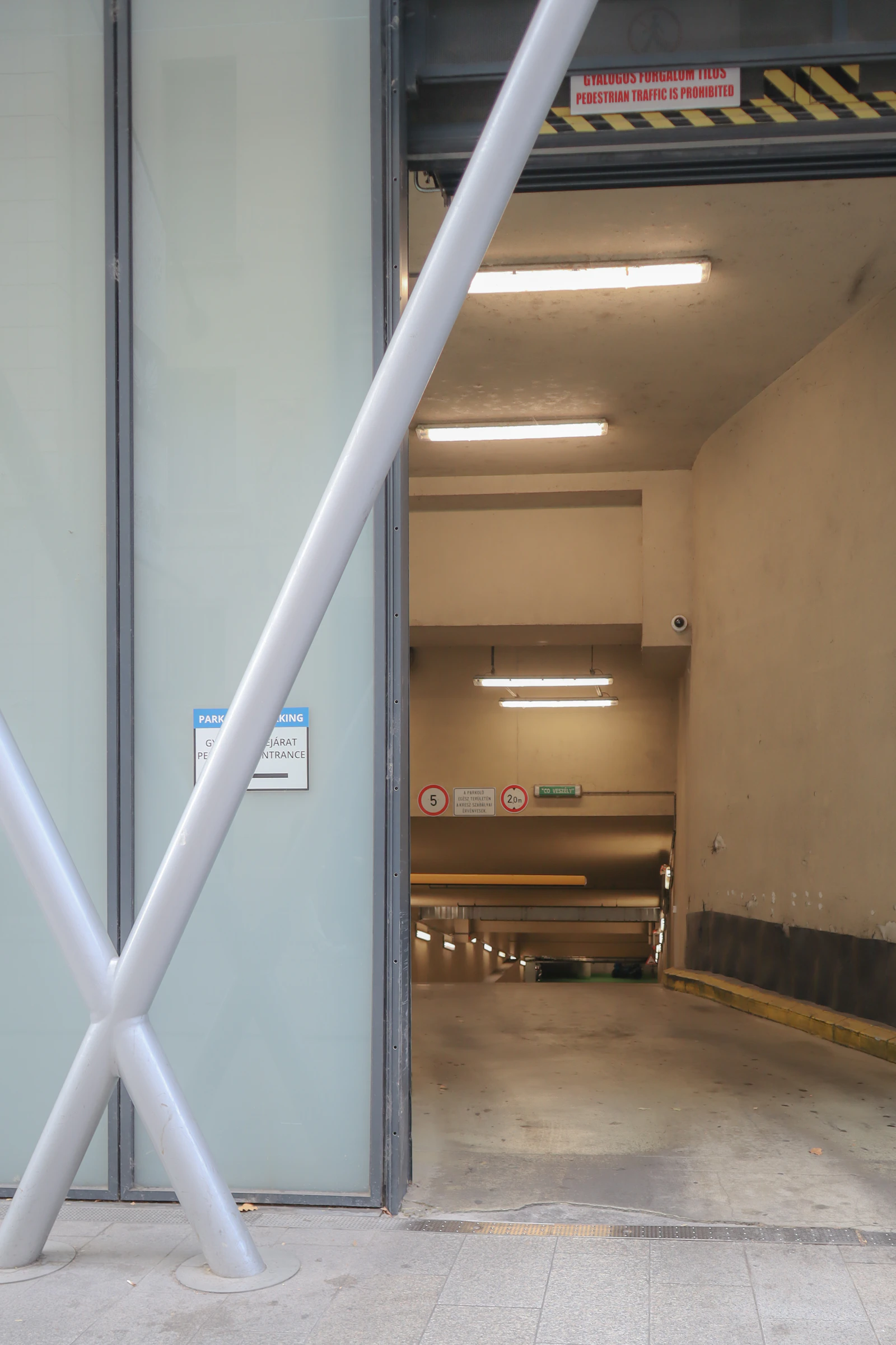 Vehicle access parking garage