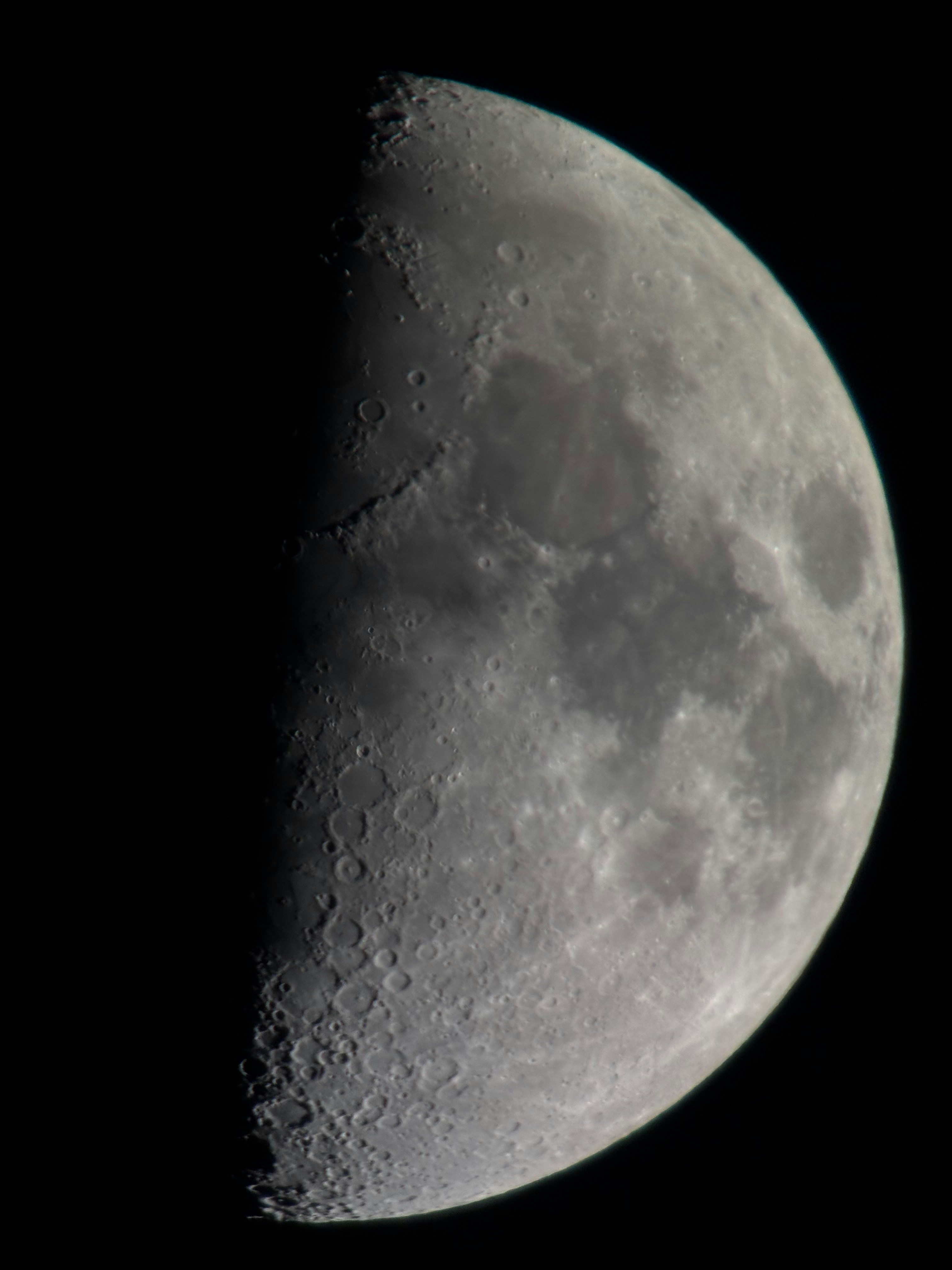 Photo by holubfabian