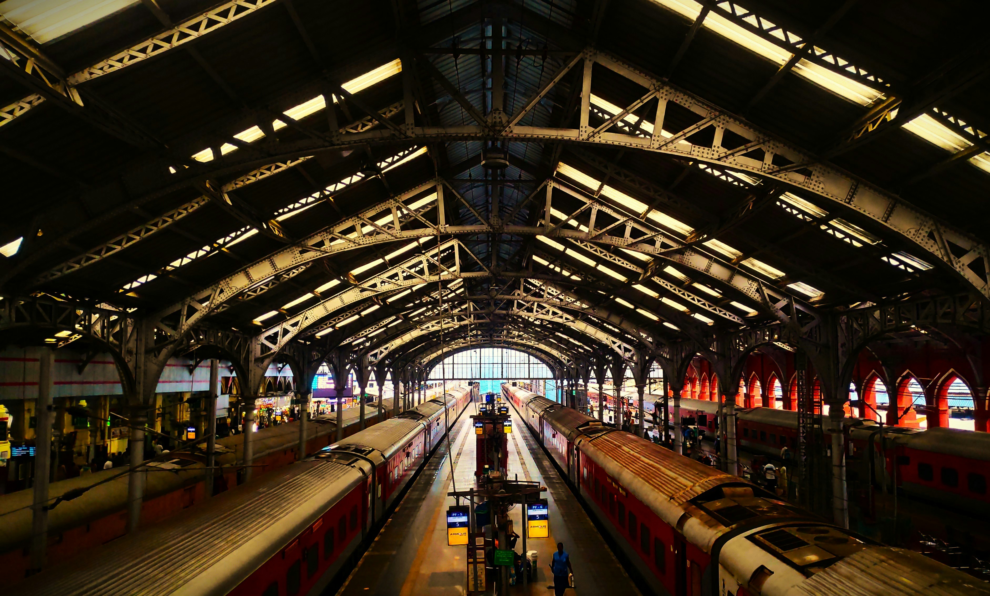 Image credit: Vishvak Sudarsan N via unsplash, south indian railways