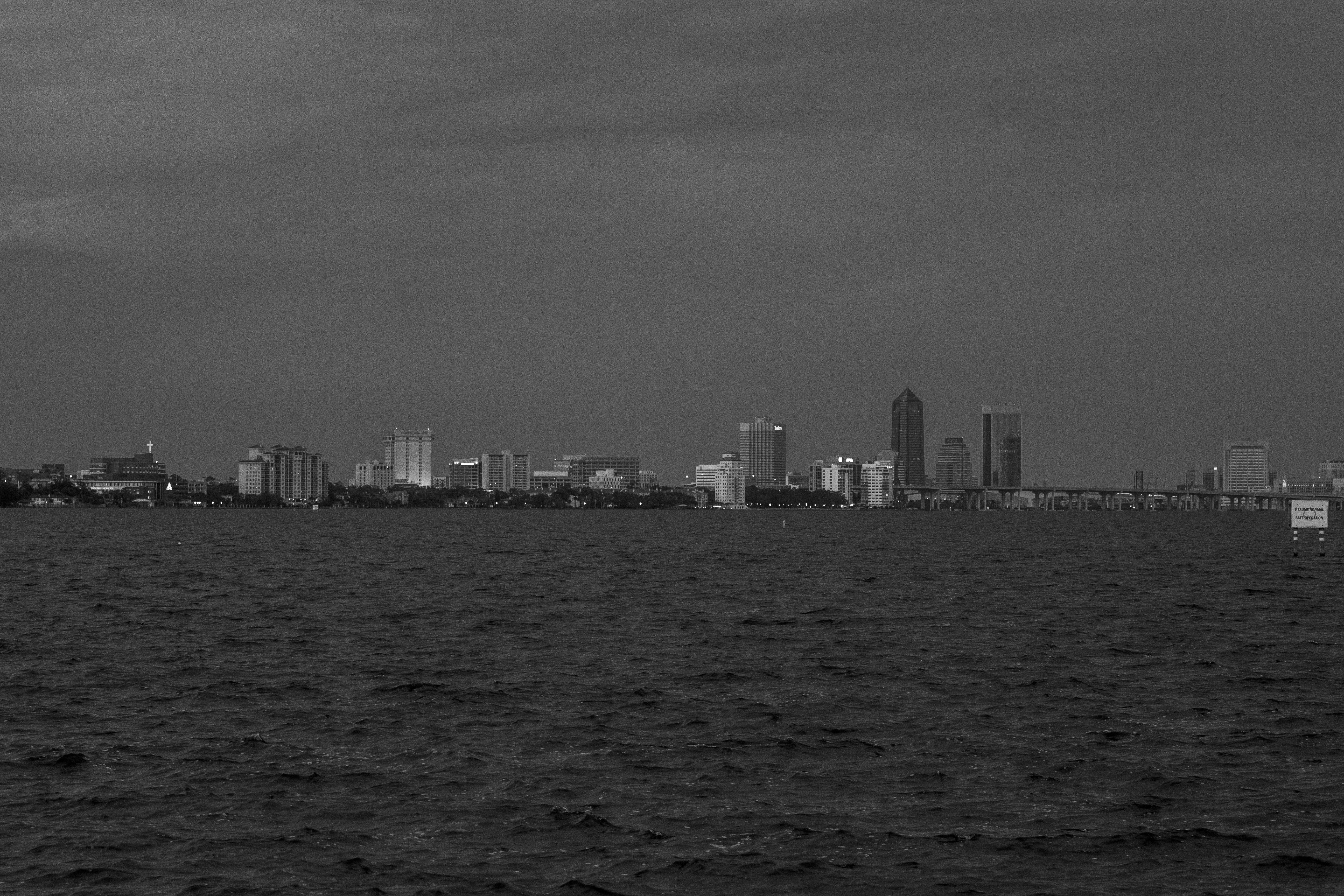 Photo by frontspace101