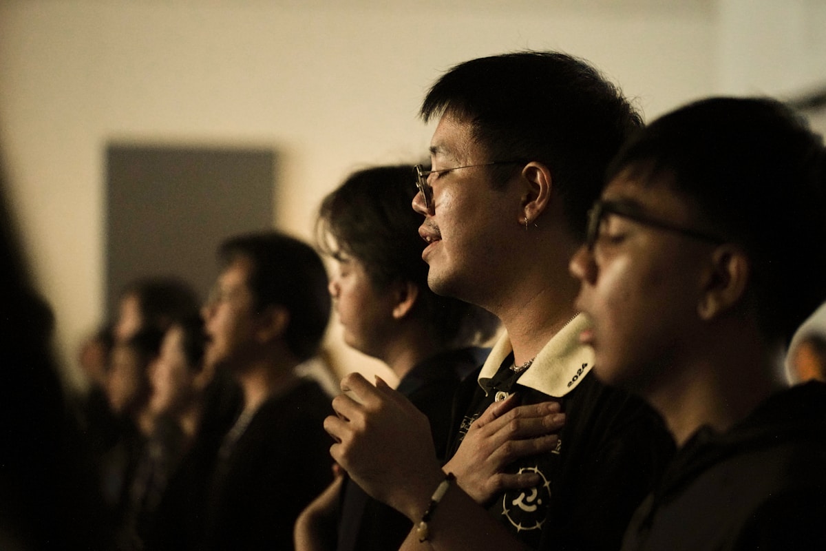 Singers learning new languages