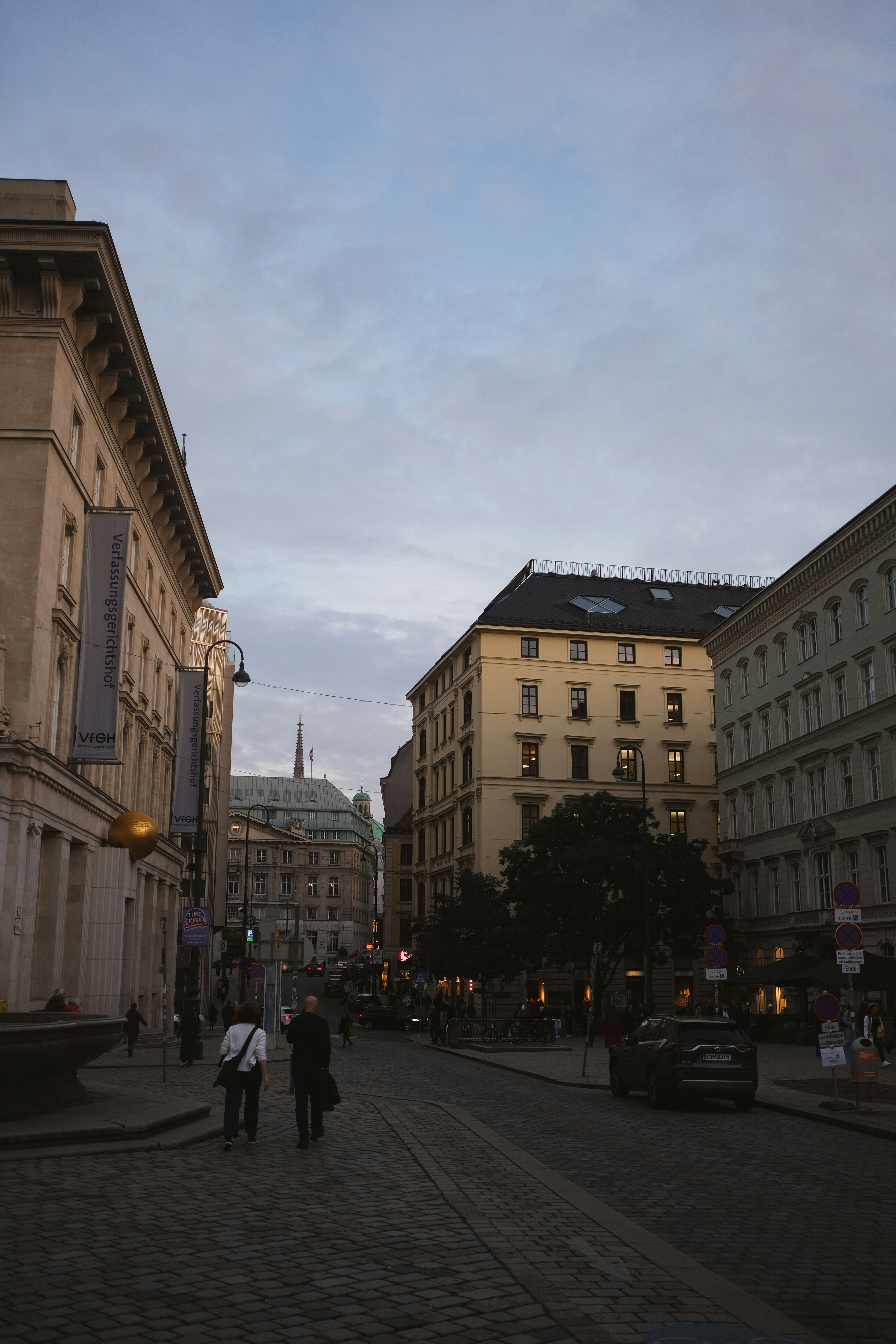 Photo by frequancytimespace