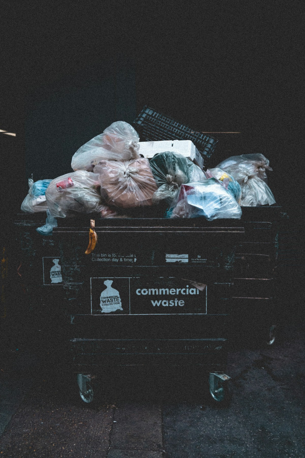 Traveller / Fly Tipping Removal image background image