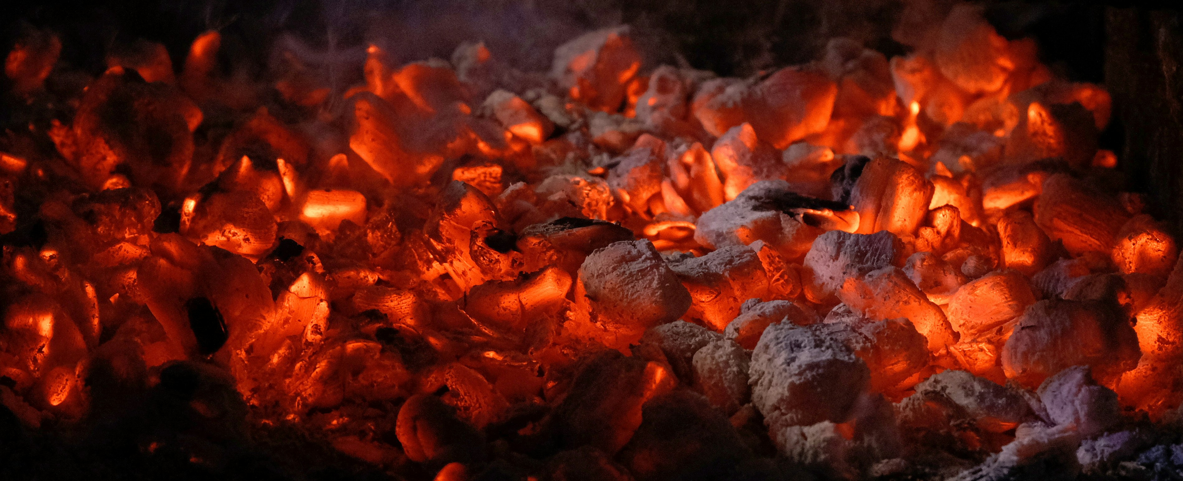 Konya'da patlama sonrası çıkan yangında bedensel engelli Ali Göçer hayatını kaybetti