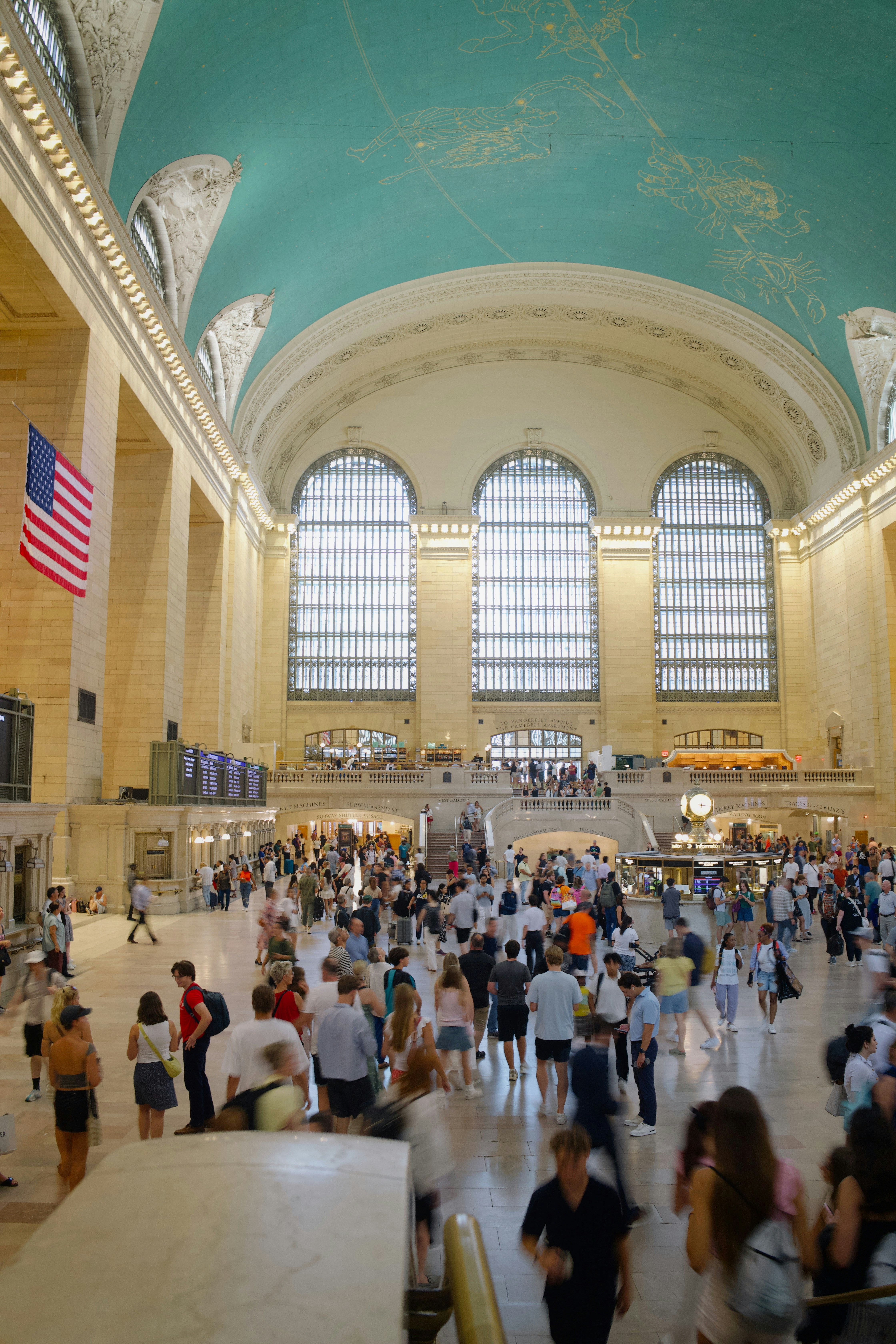 Grand central terminal main concourse with people