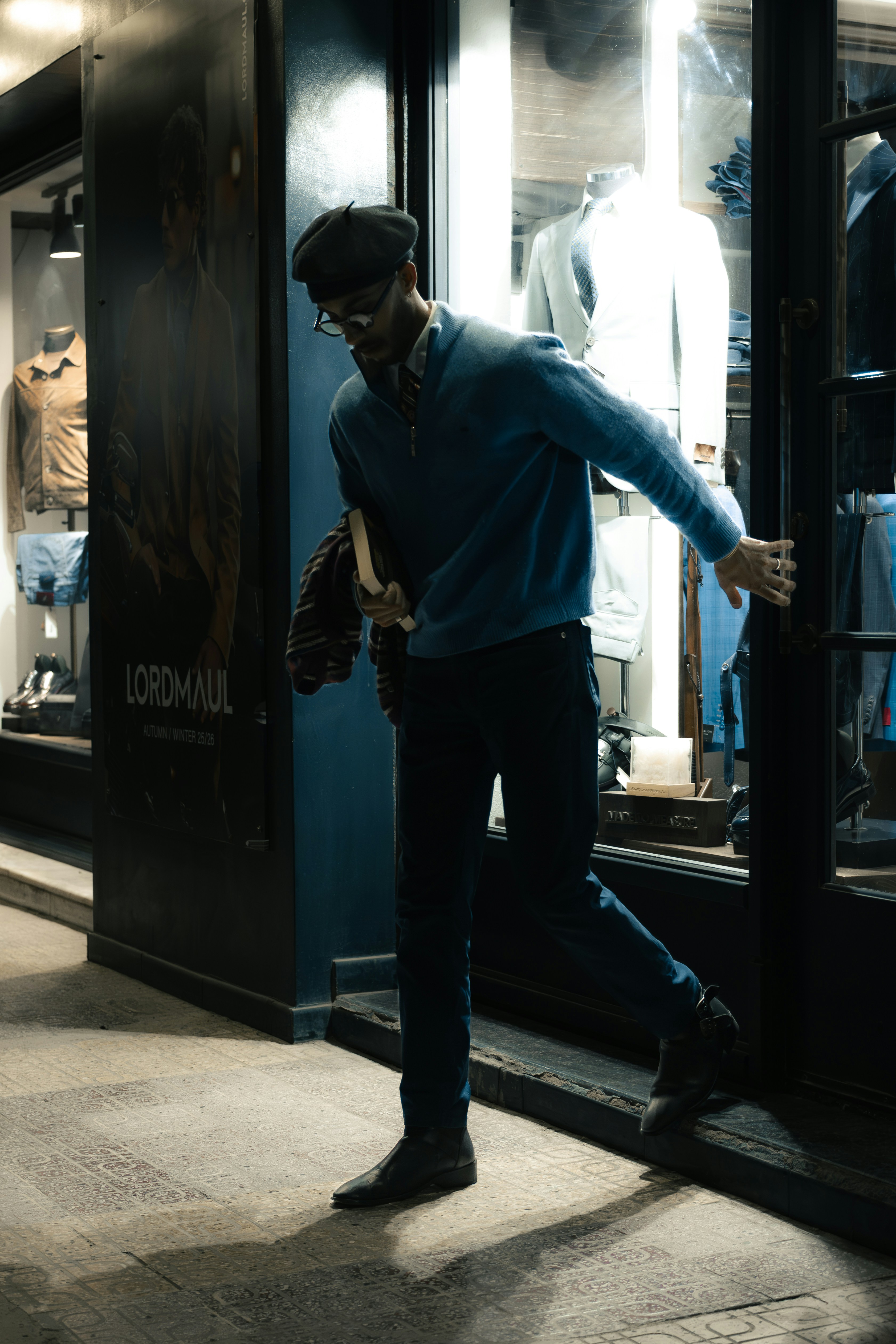 Cap Enters Store At Night
