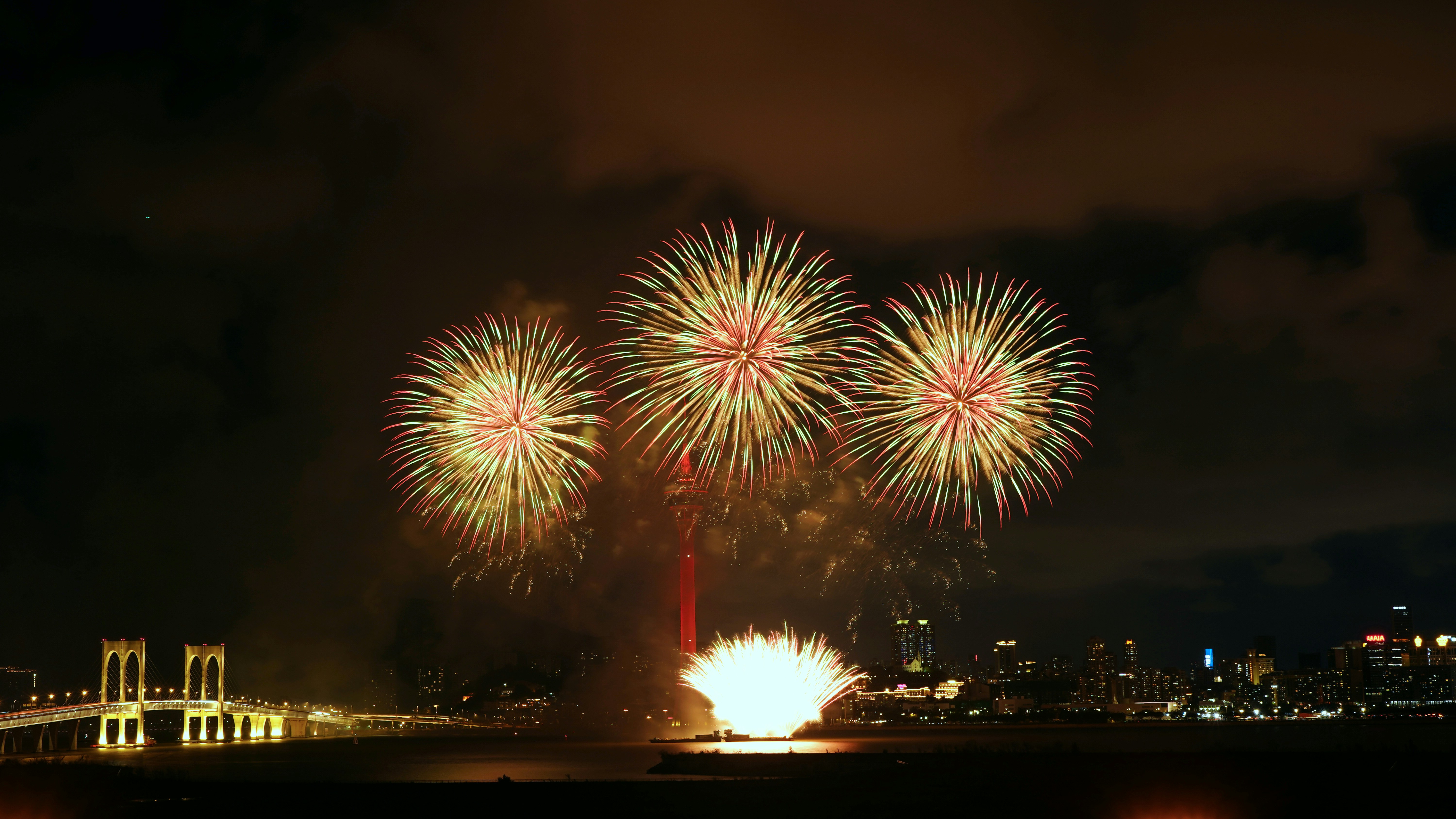 Photo by loegunntunghok