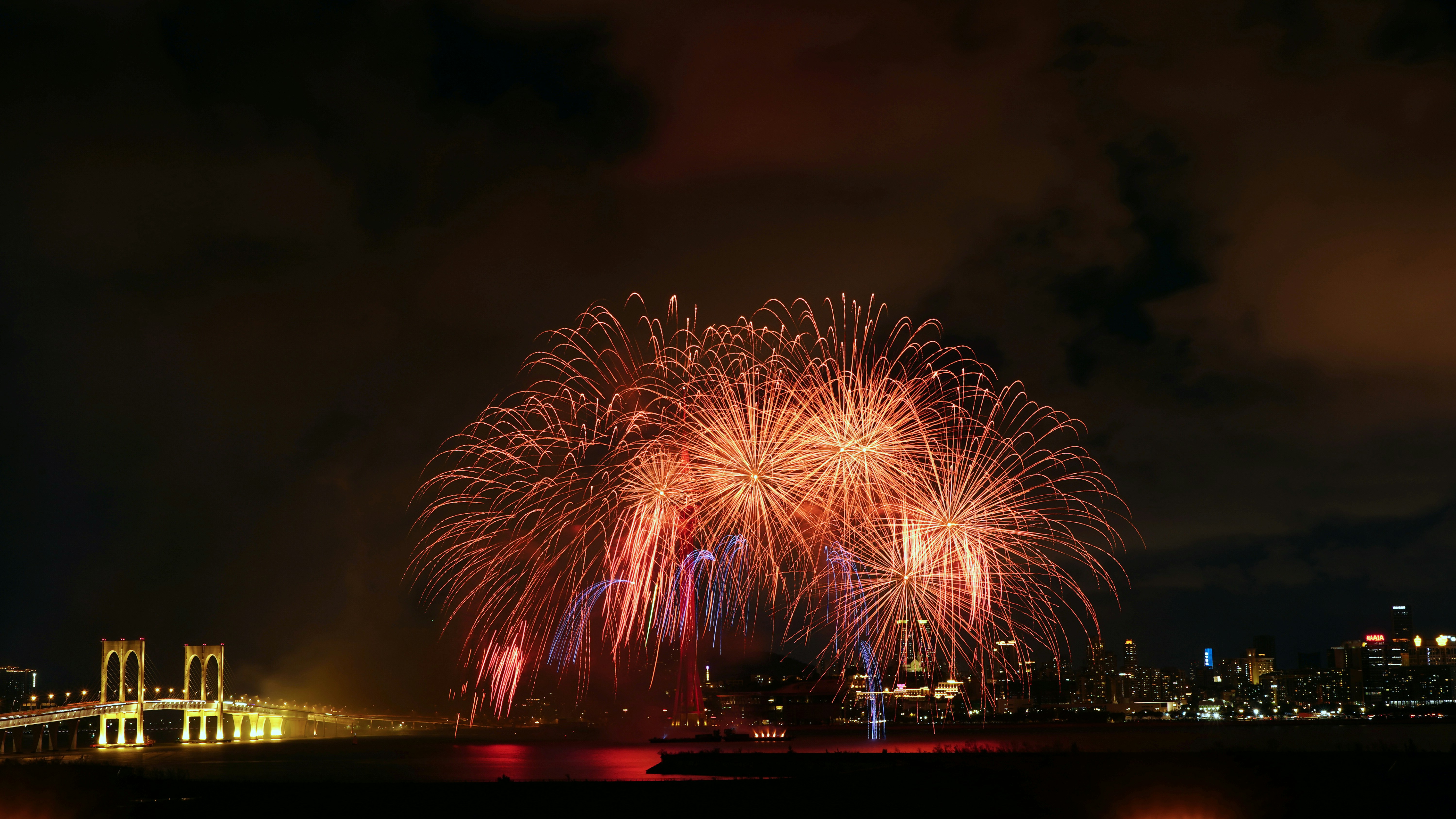 Photo by loegunntunghok