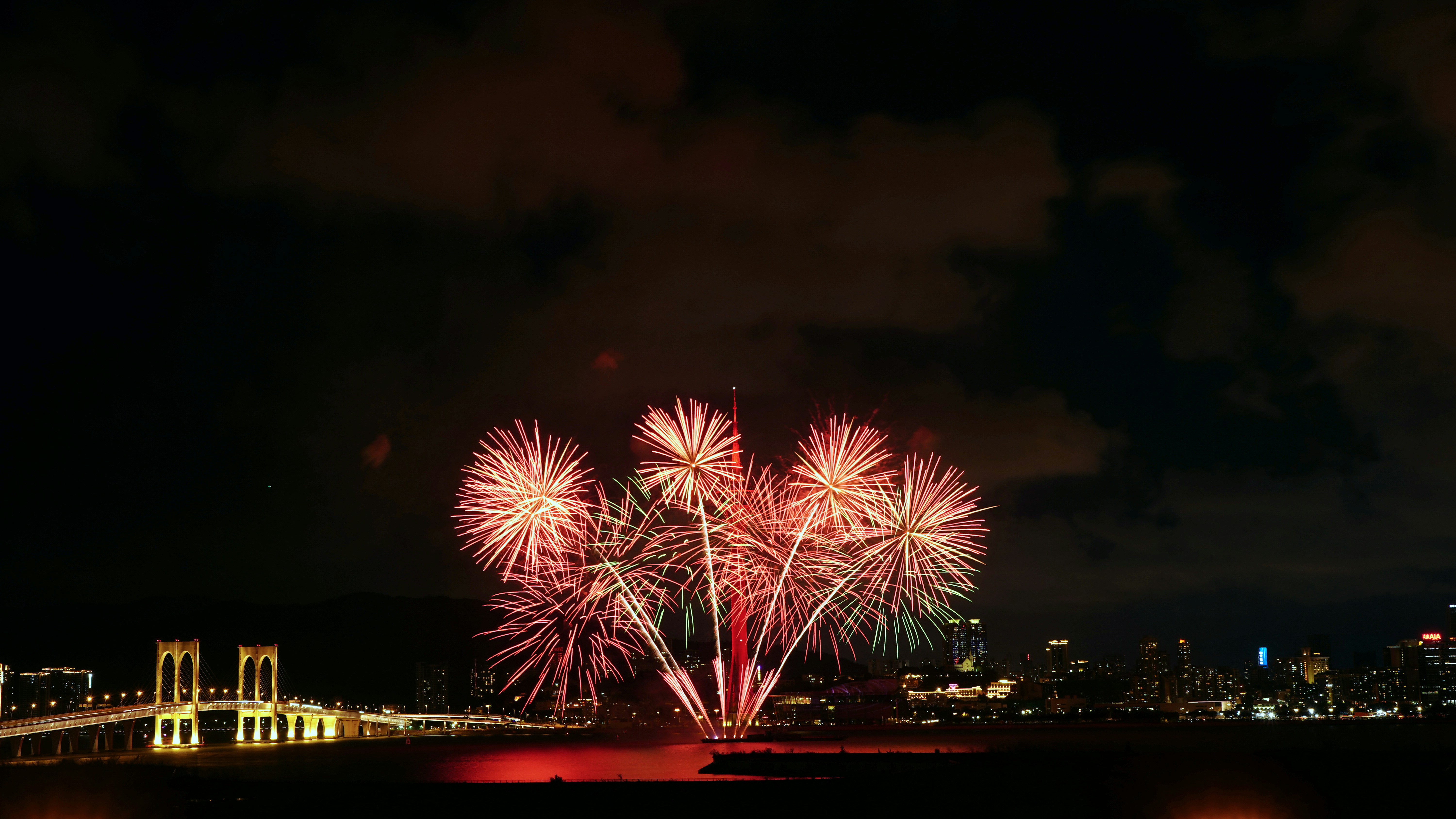 Photo by loegunntunghok