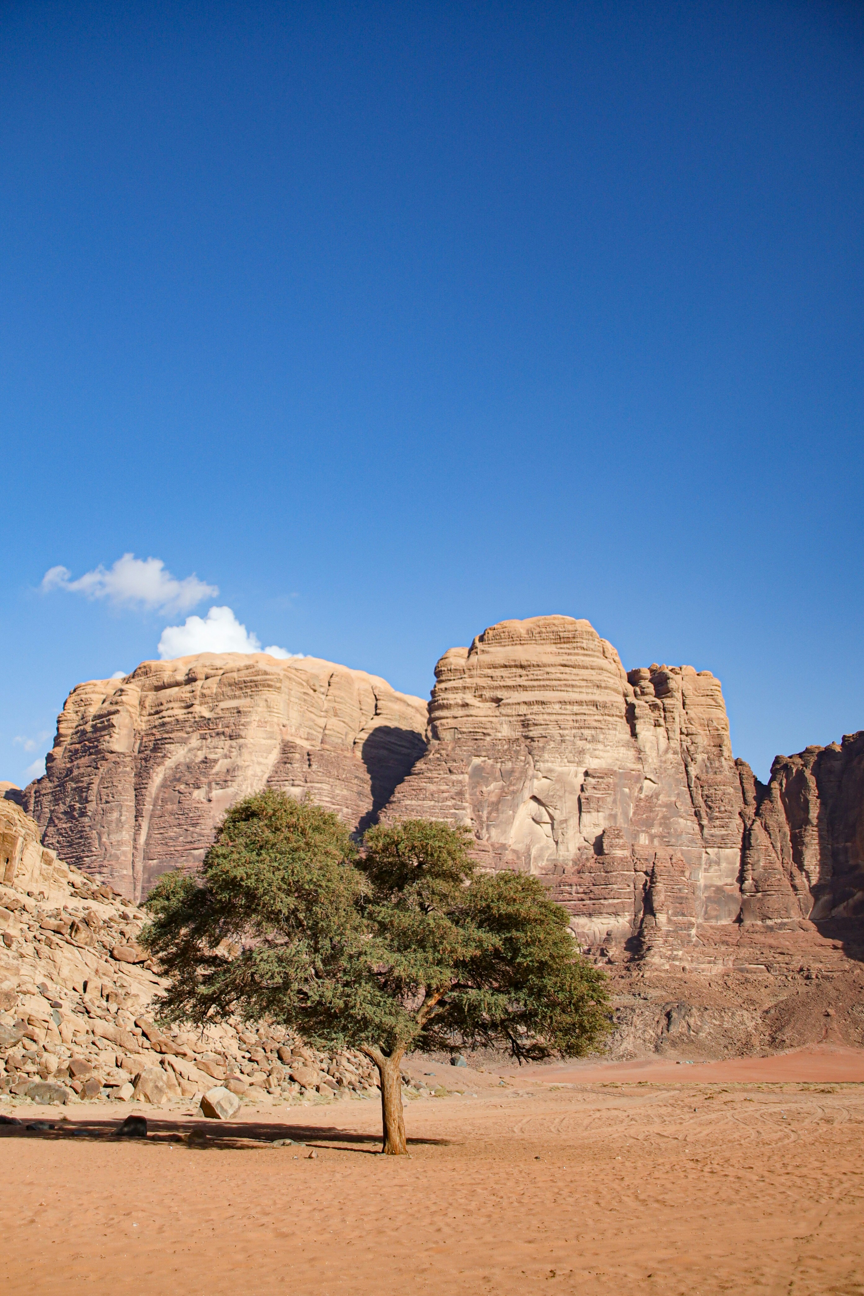 Photo by tommasoubezio