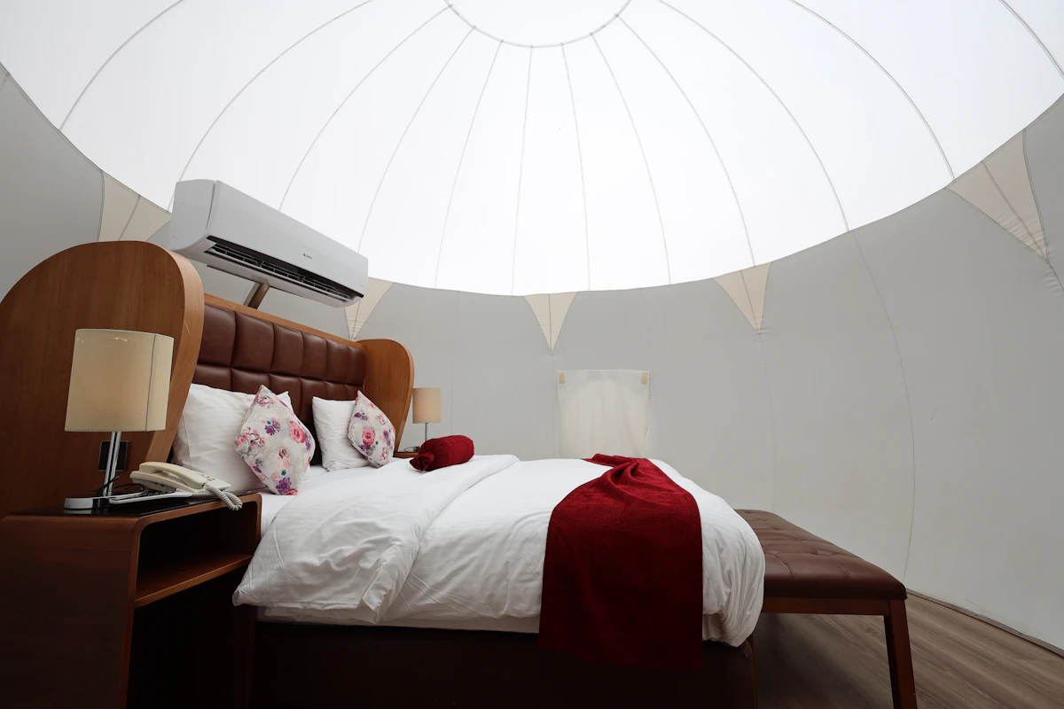 The Ultimate Glamping Bedding Guide: Sleep Like Royalty Under the Stars
