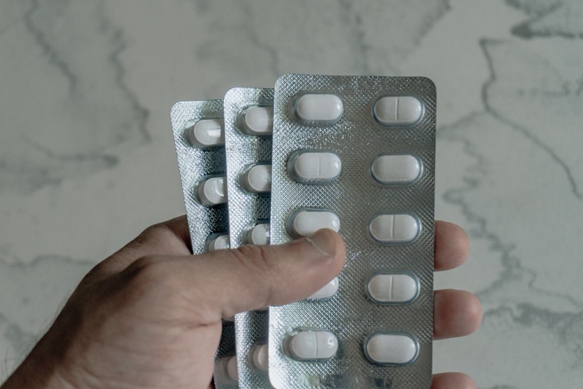 Medical professionals discussing personalized medical detox vs MAT addiction treatment options