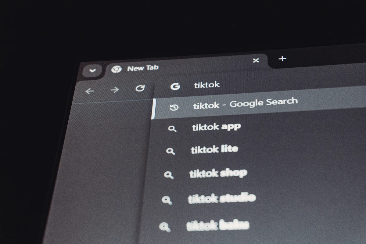 Google search bar showing TikTok-related search suggestions, illustrating the rise of social search as a primary discovery channel