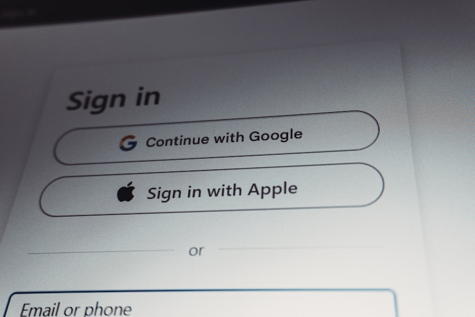 Apple Siri Gets Google Gemini: What Changes for You in 2026